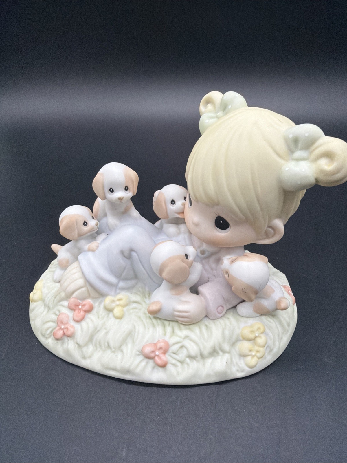 Enesco Precious Moments Figure They Call It Puppy Love 2006 #630012 Enesco Precious Moments Figure They Call It Puppy Love 2006 #630012