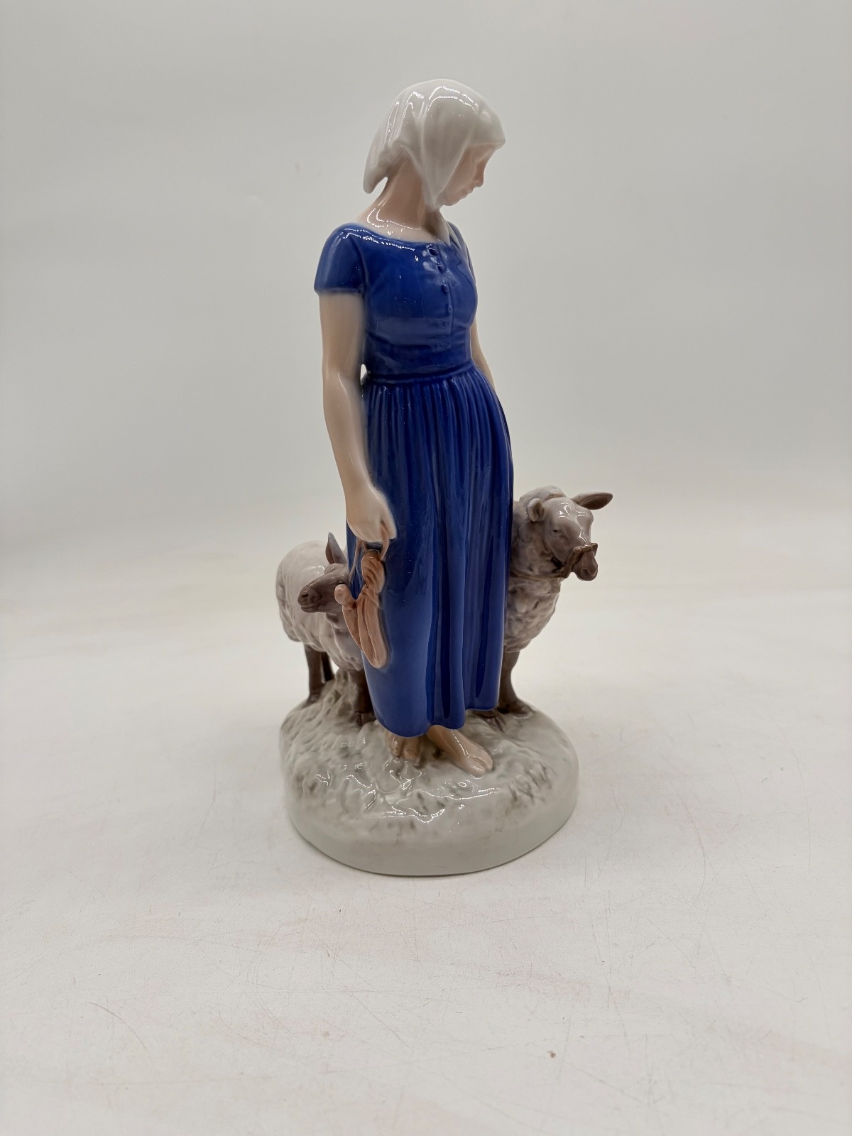 Vintage Bing and Grondahl Girl with Sheep No. 2010 10.5 Vintage Bing and Grondahl Girl with Sheep No. 2010 10.5
