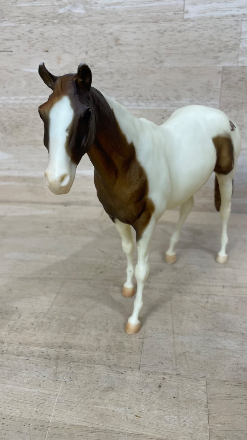 BREYER Century Finale Horse Model Figurine 99’ State Line Tack Store 700599 BREYER Century Finale Horse Model Figurine 99’ State Line Tack Store 700599