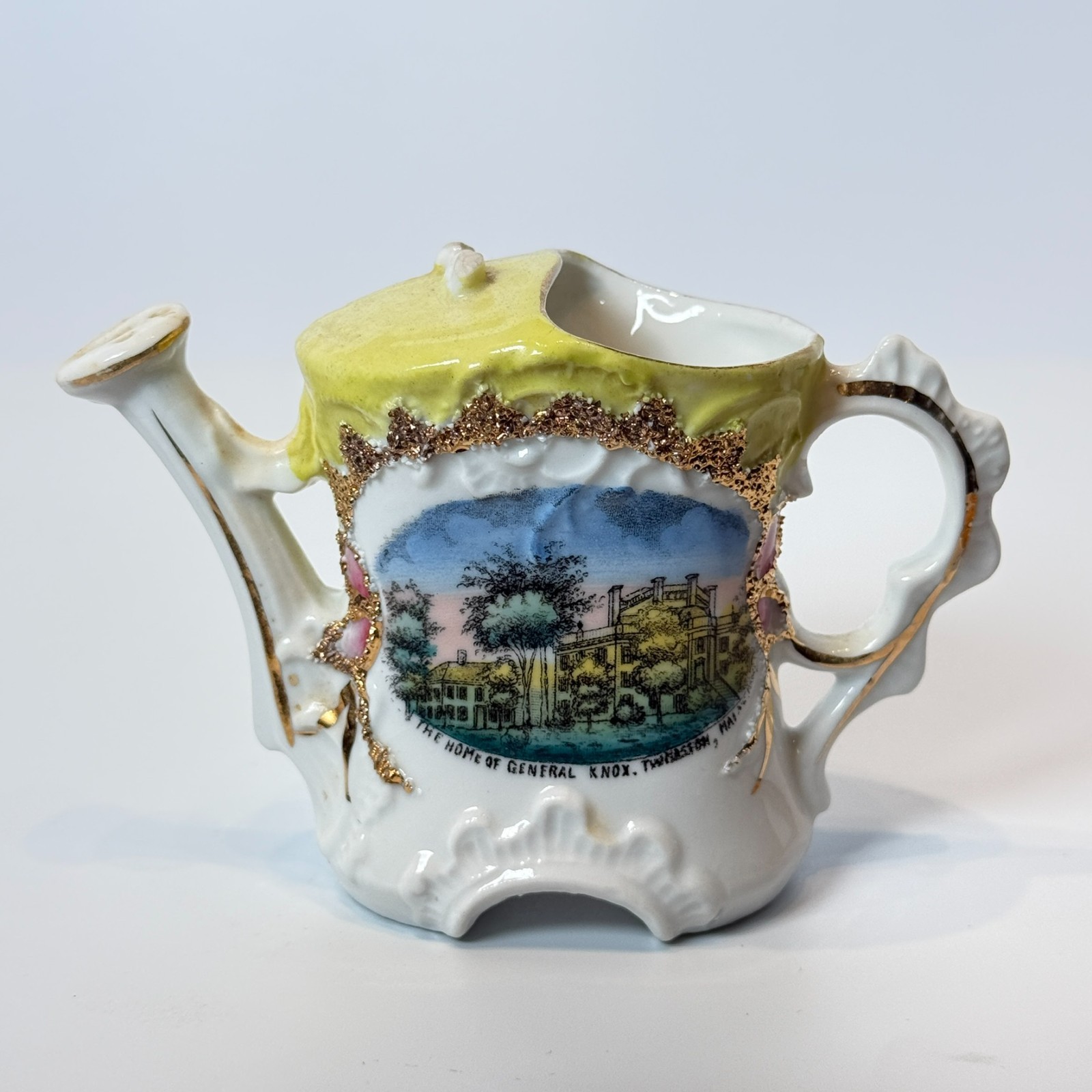 GENERAL KNOX - THOMASTON- MAINE ME Antique Souvenir China TRINKET Gold TEAPOT GENERAL KNOX - THOMASTON- MAINE ME Antique Souvenir China TRINKET Gold TEAPOT