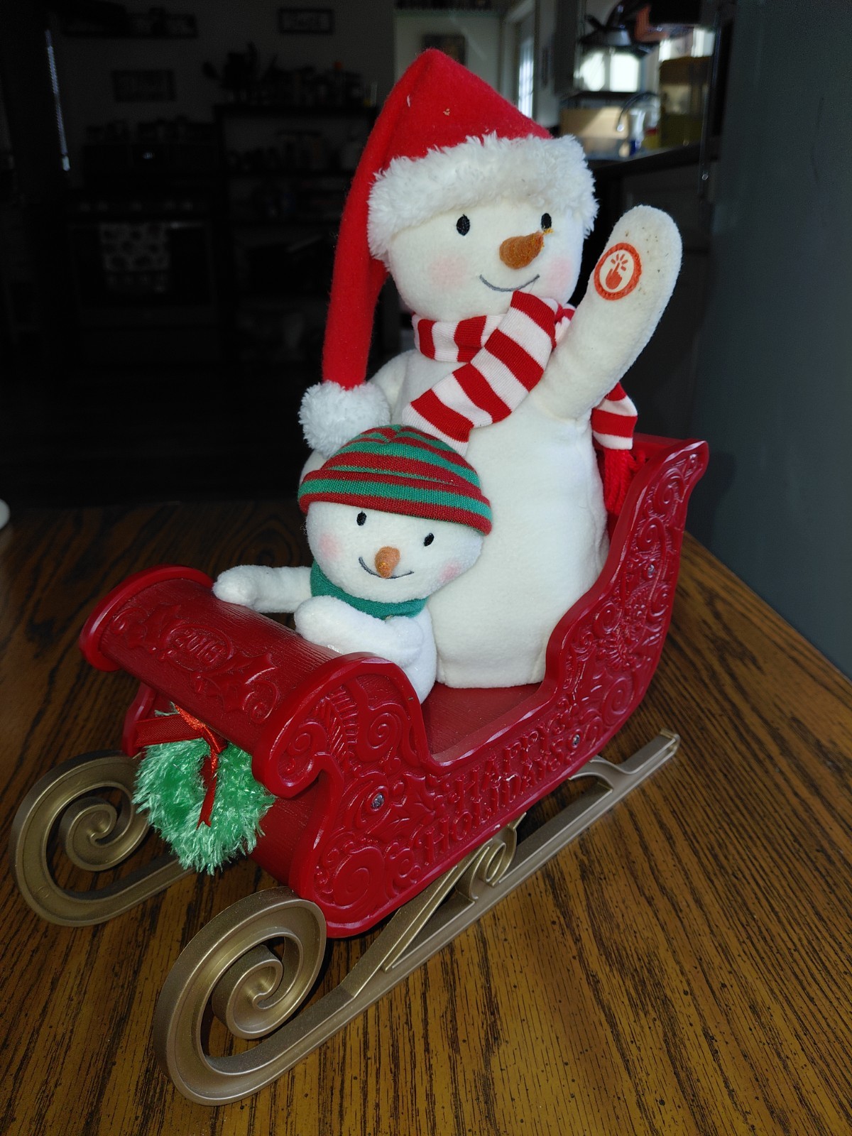 2016 Hallmark Jingle Pals Twinkling Sleigh Ride Animated Singing Snowmen