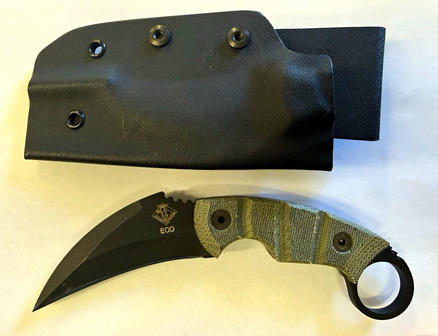 Ontario Knife Co OKC Ranger Series EOD Karambit Fixed Blade Knife —Never Carried