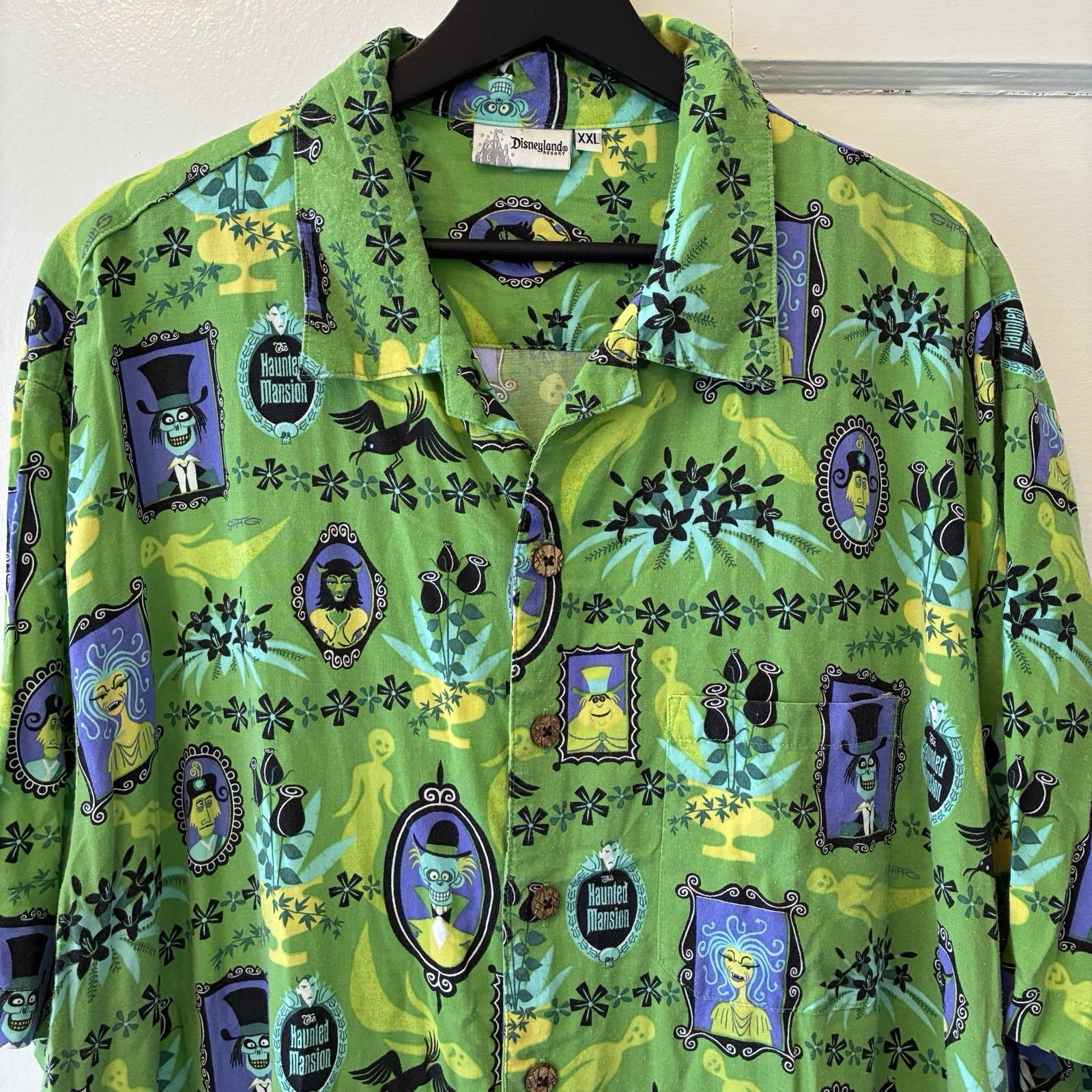 Disneyland XXL Haunted Mansion 40th Anniversary SHAG Aloha Camp Shirt 2009 Disneyland XXL Haunted Mansion 40th Anniversary SHAG Aloha Camp Shirt 2009