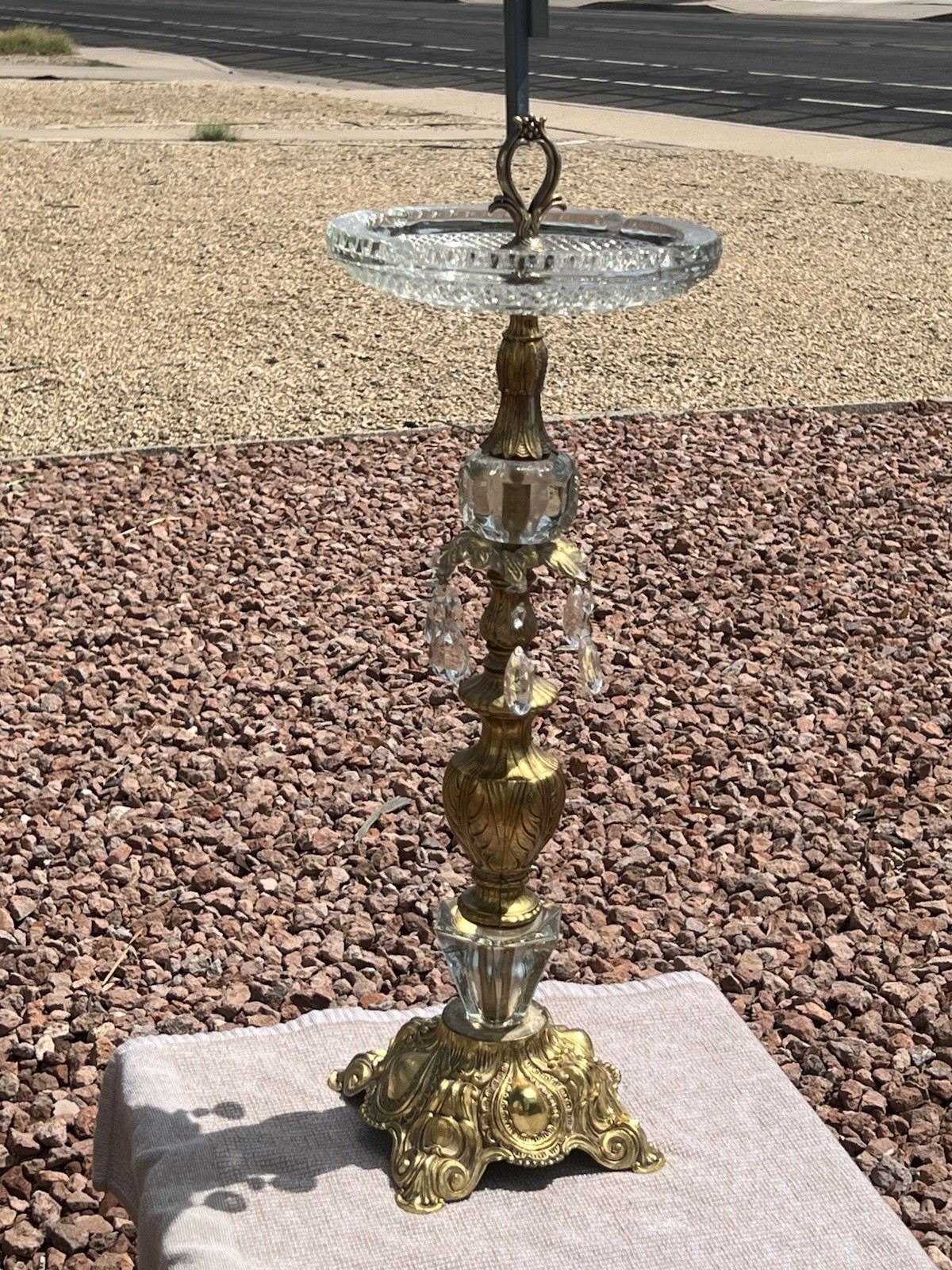 Vintage Hollywood Regency Brass & Crystal Floor Stand Ashtray Mint Condition MCM Vintage Hollywood Regency Brass & Crystal Floor Stand Ashtray Mint Condition MCM
