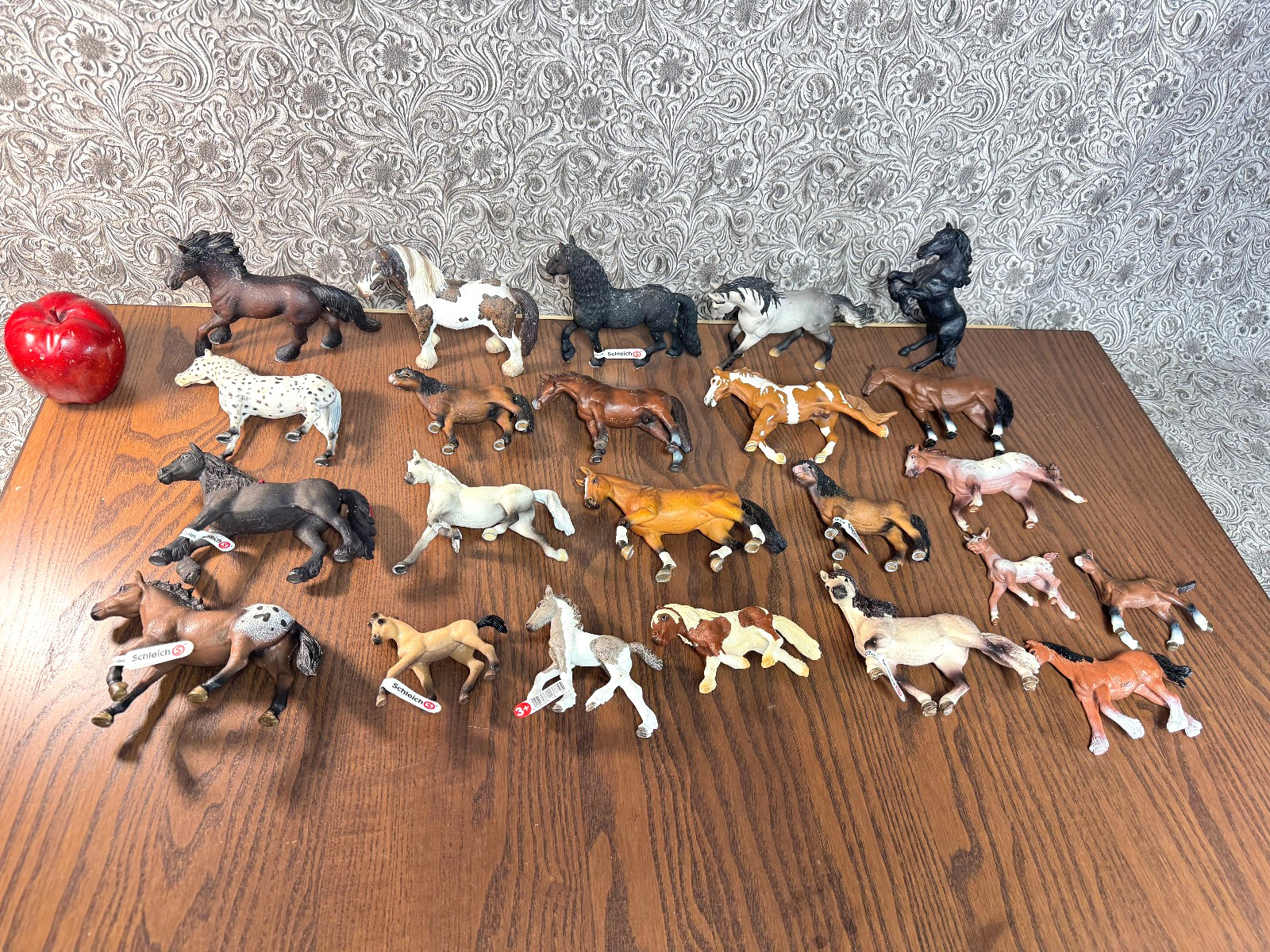 Vintage Schleich Horse 17 Lot  8 With Tags Plus 6 Safari Blip Toy Horses
