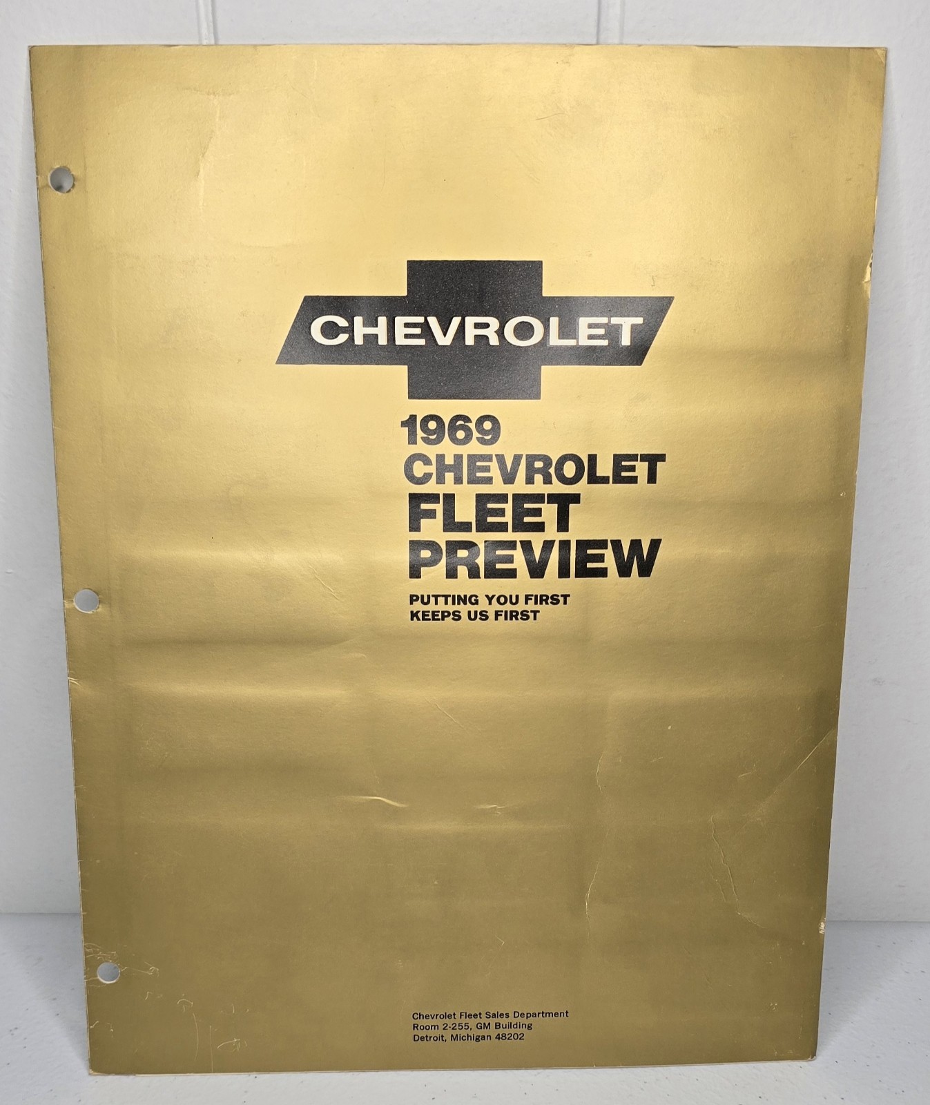 1969 Chevrolet Chevy Fleet Preview Dealer Exterior Colors & Interior Fabrics 