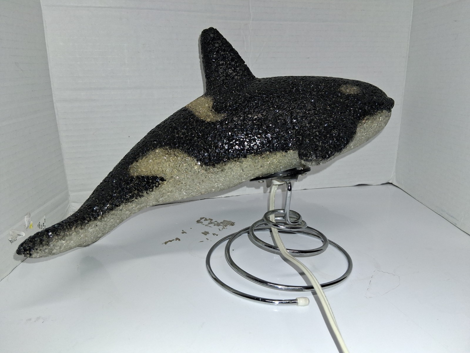 Vtg Orca Melted Popcorn Plastic Textured Lamp w/ Wire Metal Base READ DESCRIPTIO Vtg Orca Melted Popcorn Plastic Textured Lamp w/ Wire Metal Base READ DESCRIPTIO