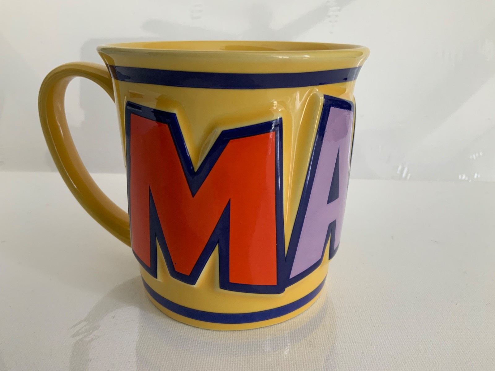 MACY\'S Department Store 3D-Embossed GHA Heavy Coffee Mug Yellow new