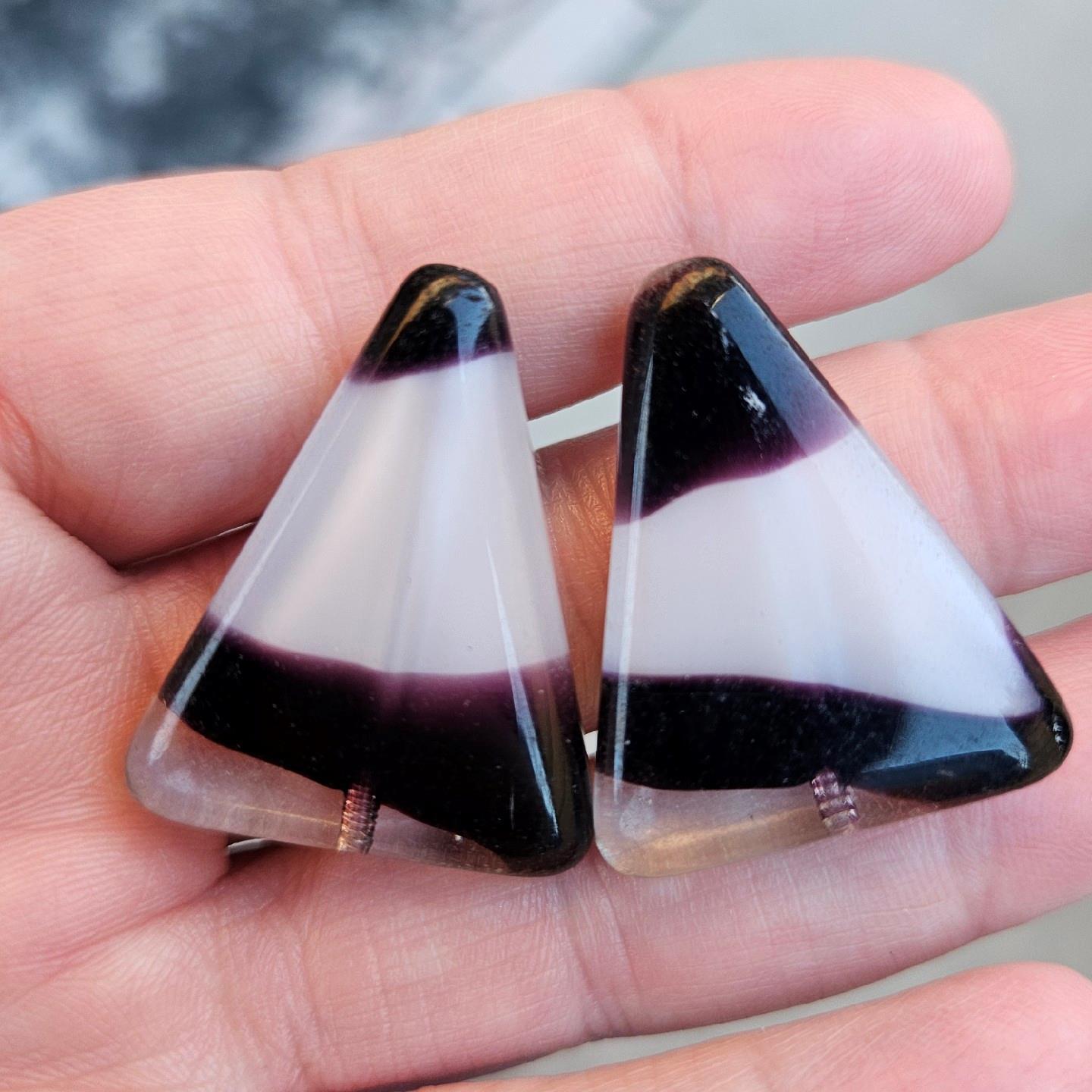 Rare 31mm Long Triangle Shape Purple Amethyst Vintage Focal Glass Beads