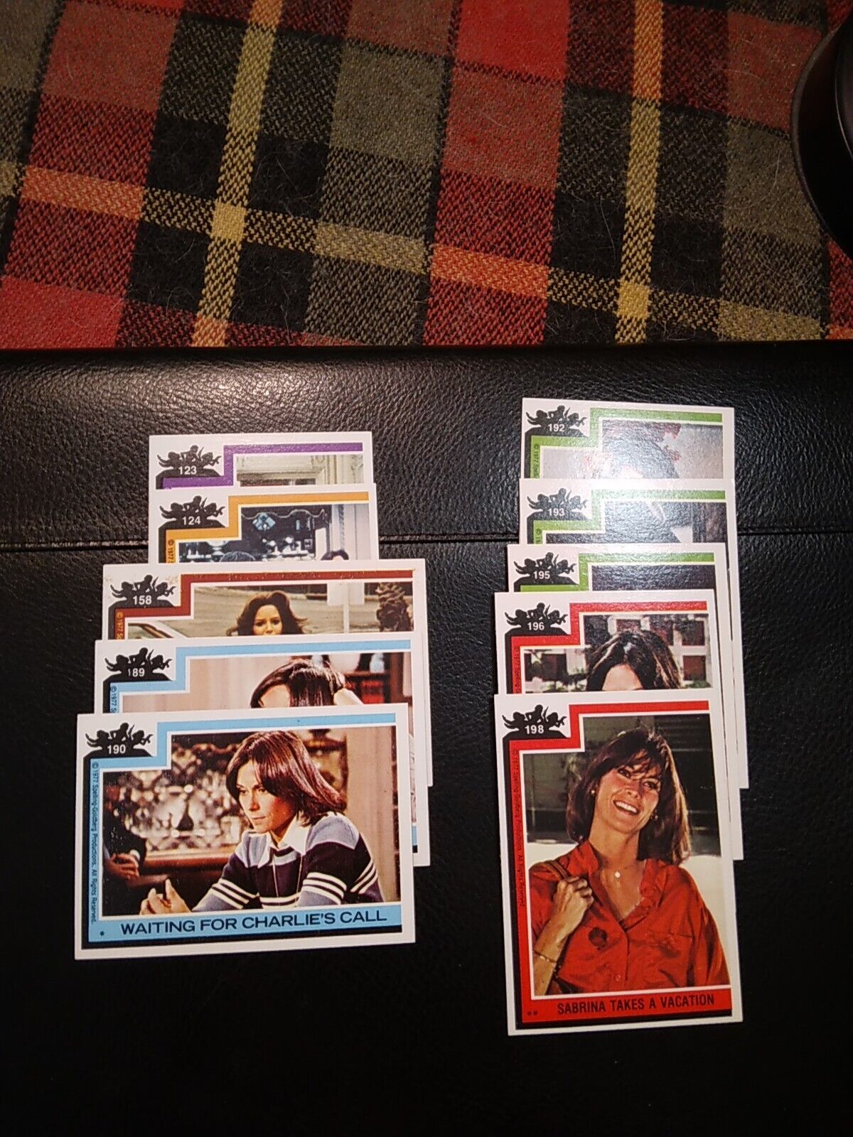 Vintage 1977 Topps Charlie\'s Angels Trading Card Lot - 45 Cards #s123-253 (New)
