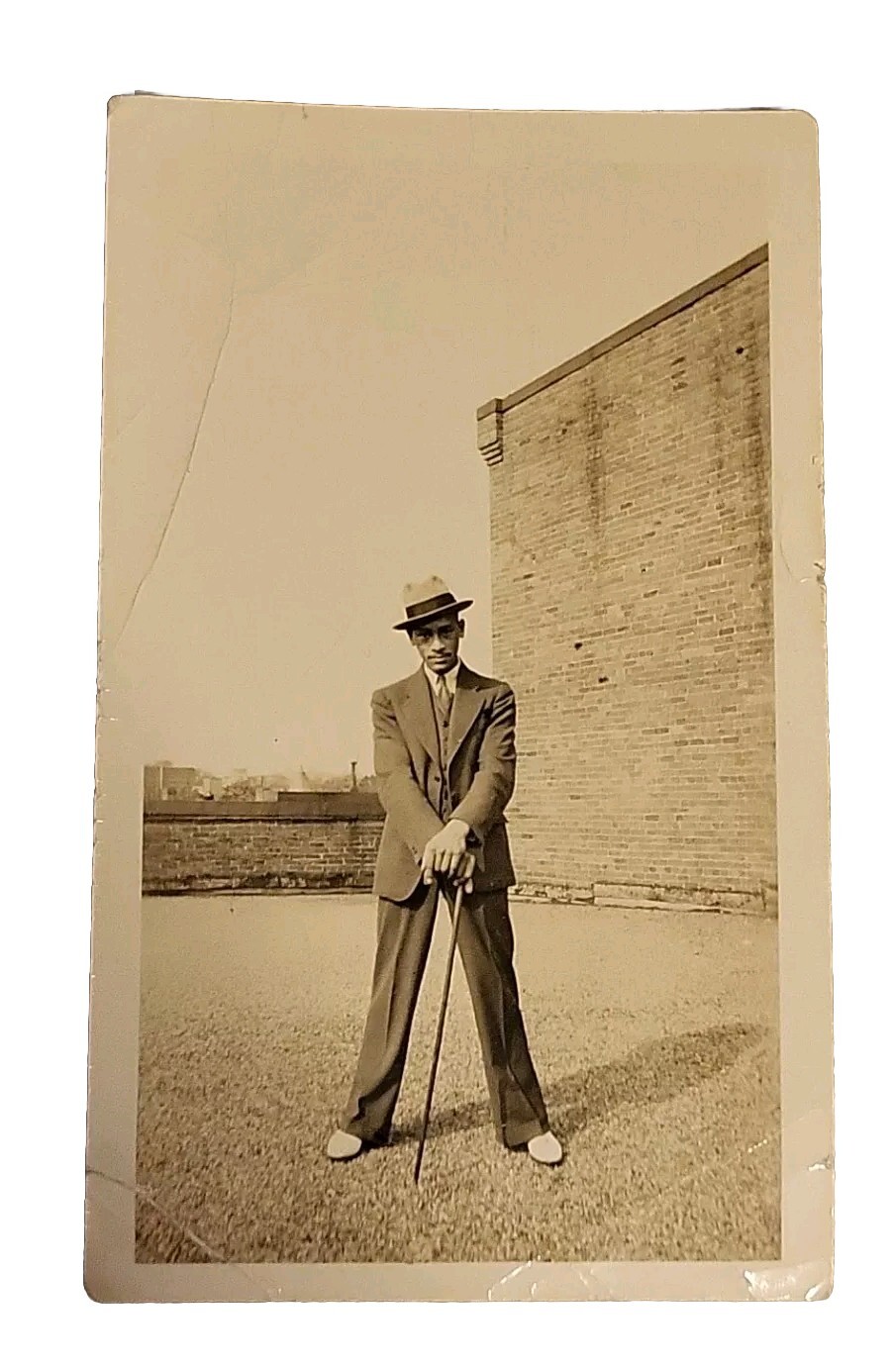 VTG 1920s AFRICAN AMERICAN ROARING 20\'s CLUBBER ZOOT SUIT HAT & CANE 4.5\