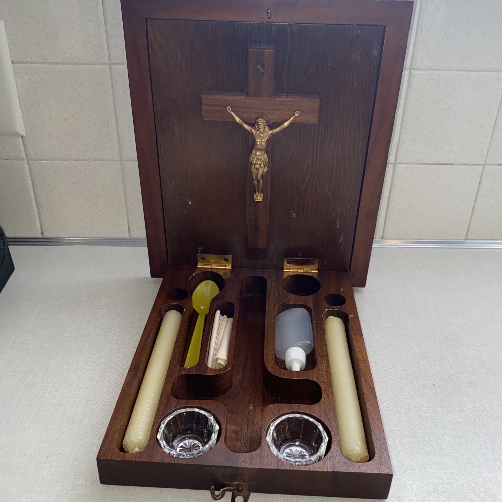 Jesus Wall Hanging Photo Last Rites Sick Call Alter Box Set Jesus Wall Hanging Photo Last Rites Sick Call Alter Box Set