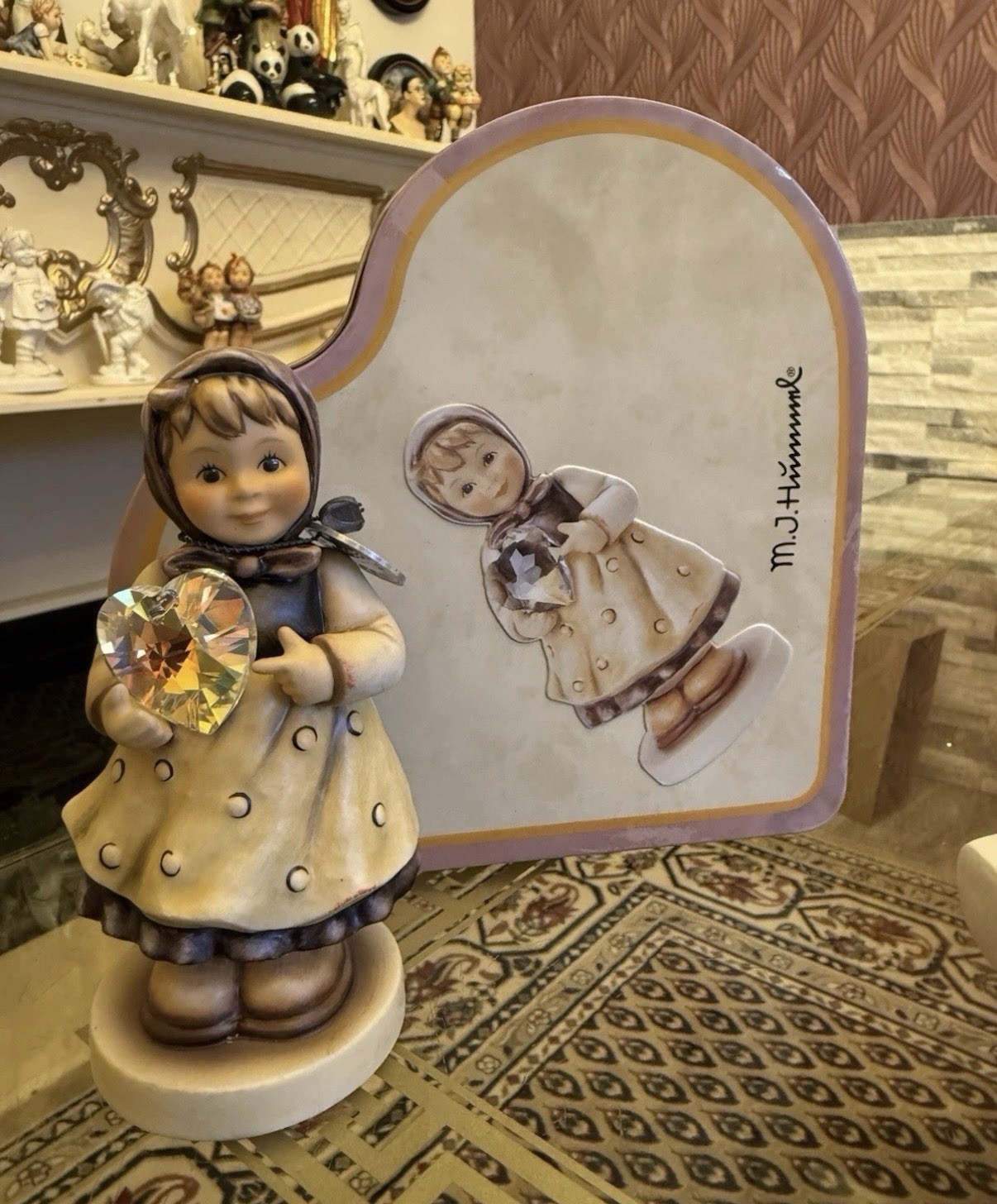 Rare Hummel Figurine Working Pattern Hum 856 Meisterstuck FM8 Swarovski Rare Rare Hummel Figurine Working Pattern Hum 856 Meisterstuck FM8 Swarovski Rare