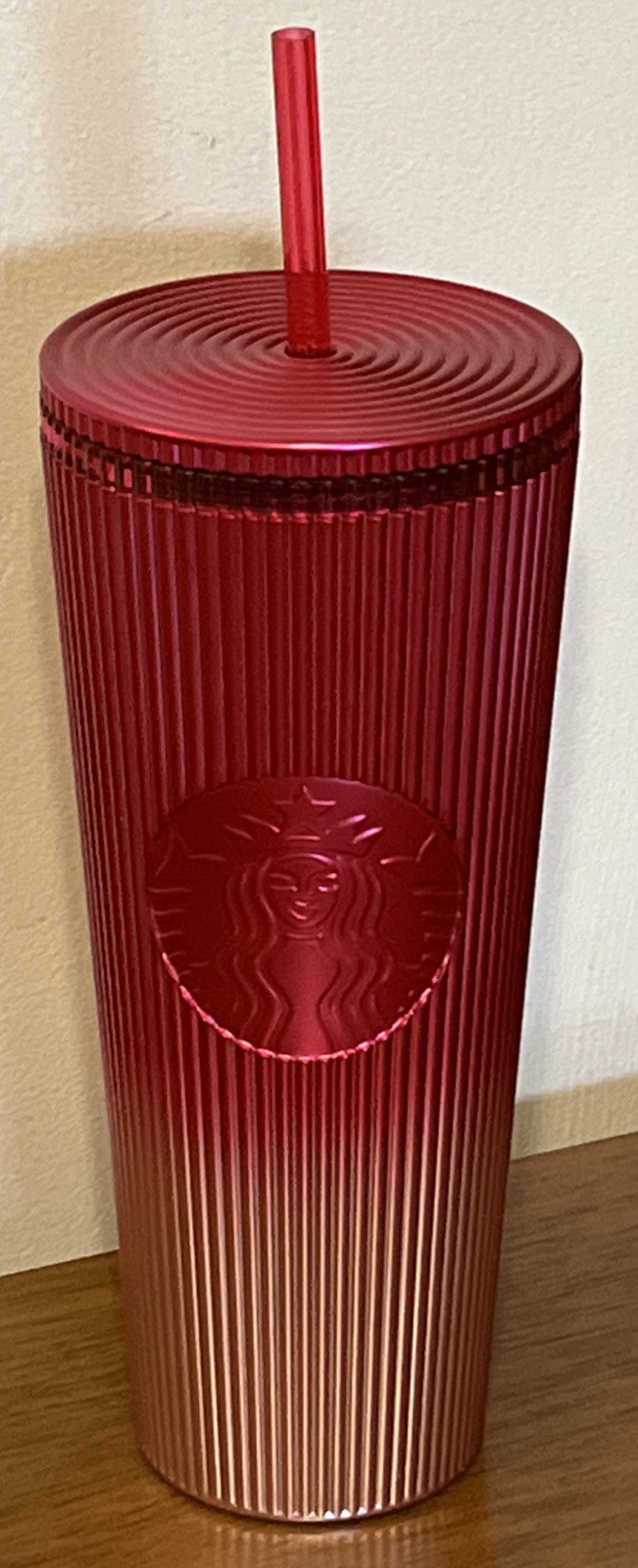 New Starbucks 2023  Red Pink Ombre Cold Cup Tumbler 24oz Venti NWT