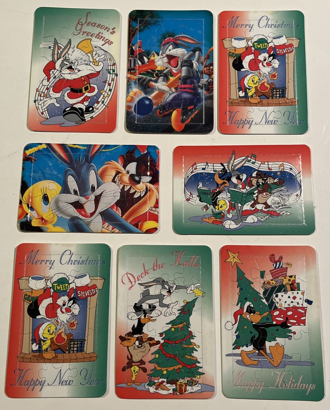 8 Vintage Loony Tunes Christmas Puzzle Post Cards - Bugs, Tweety, Taz & More 🎄 8 Vintage Loony Tunes Christmas Puzzle Post Cards - Bugs, Tweety, Taz & More 🎄