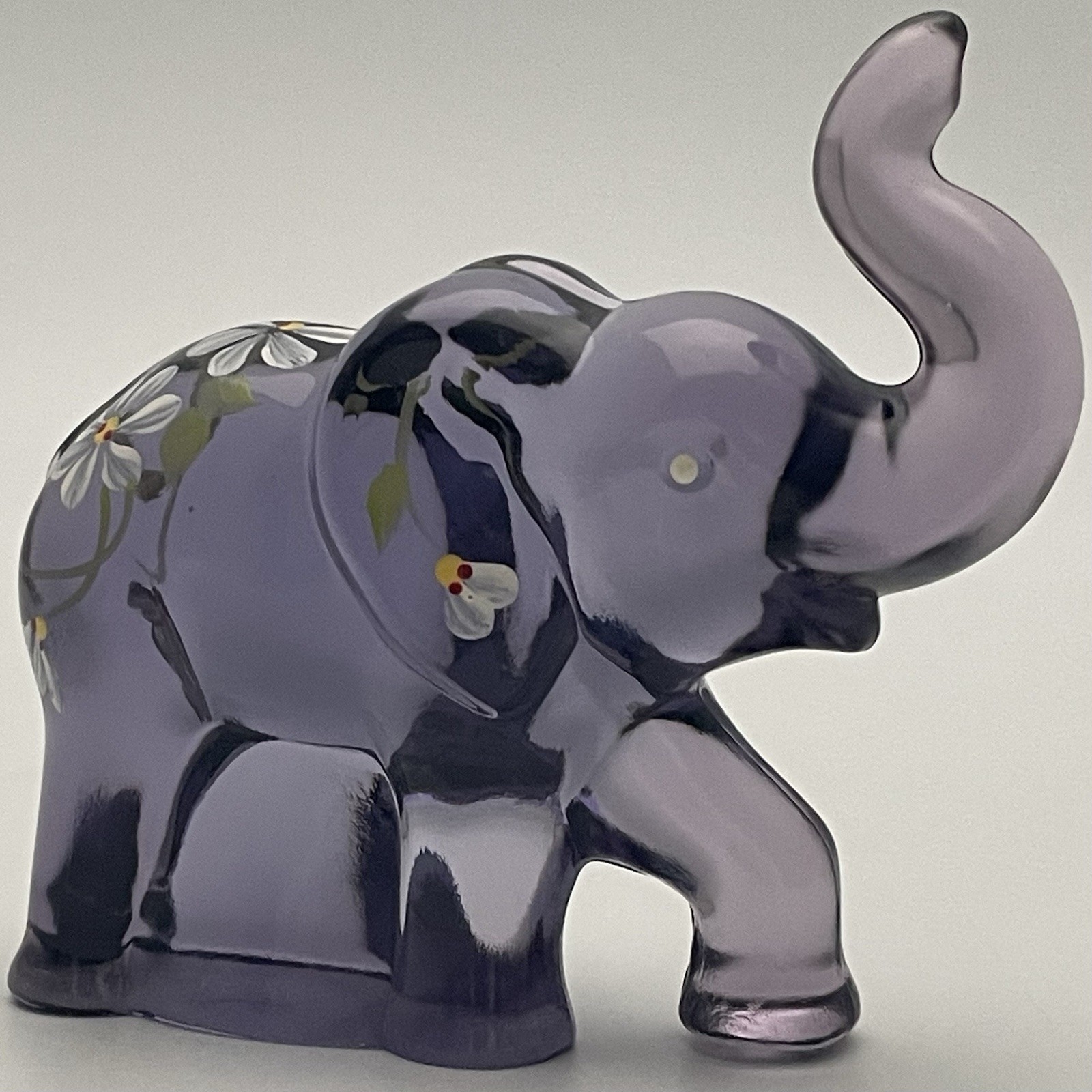 Lenox by Fenton Lucky The Little Lavender Elephant Figurine/Paperweight USA 2003