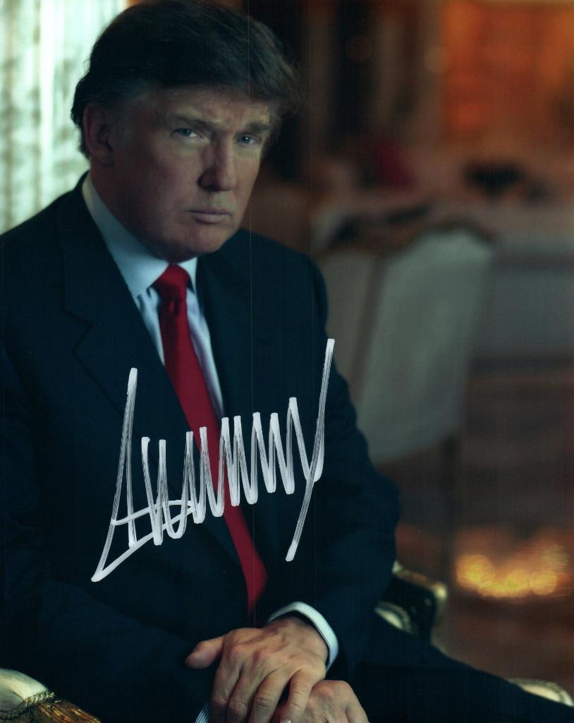Donald Trump Signed 8x10 Photo Autographed with COA