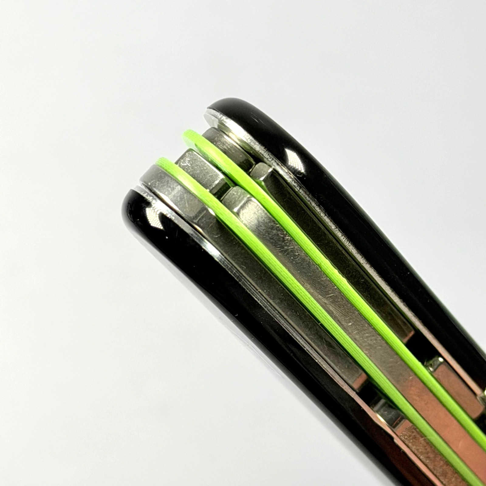 RedEdge Modified Victorinox Yeoman Black Plus Scales Green Liners RedEdge Modified Victorinox Yeoman Black Plus Scales Green Liners