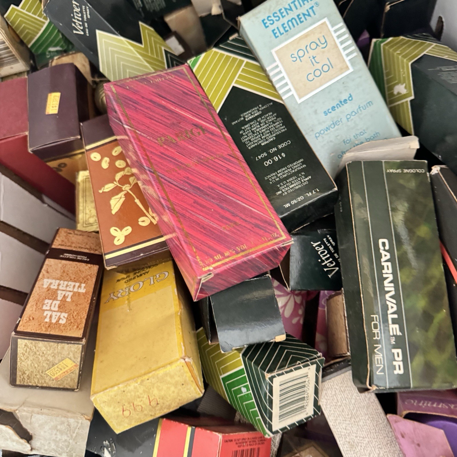 VTG Perfume Cologne Collection Lot Bottles Estate Lot See Pics - 12 RANDOM VTG Perfume Cologne Collection Lot Bottles Estate Lot See Pics - 12 RANDOM