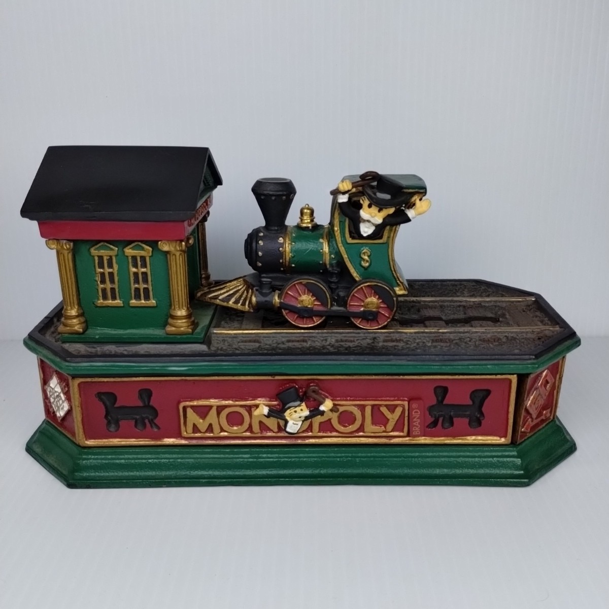 Hasbro Monopoly Game B&O Railroad Train Steam Engine Banker Cast Iron Coin Bank Hasbro Monopoly Game B&O Railroad Train Steam Engine Banker Cast Iron Coin Bank