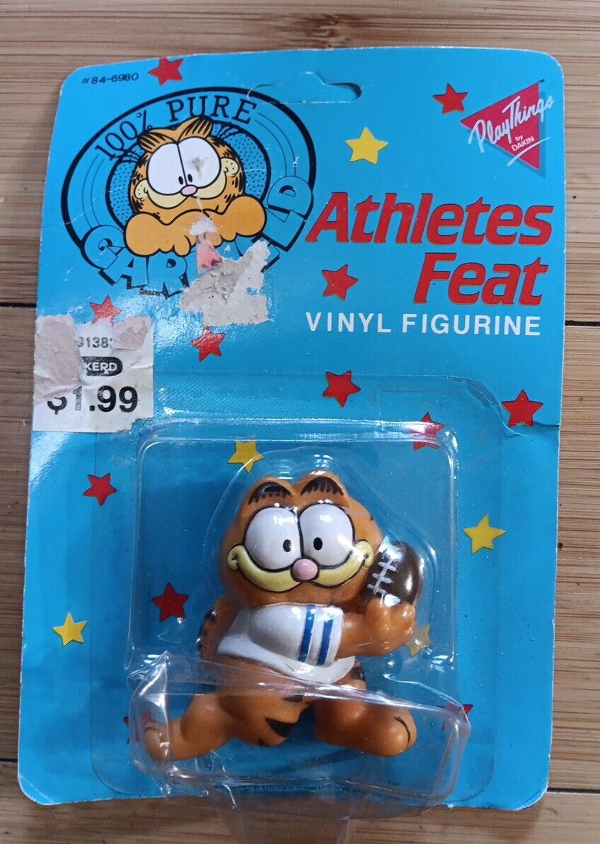 Vintage 1978 Garfield Athletes Feat Vinyl Figurine, Football, NIP