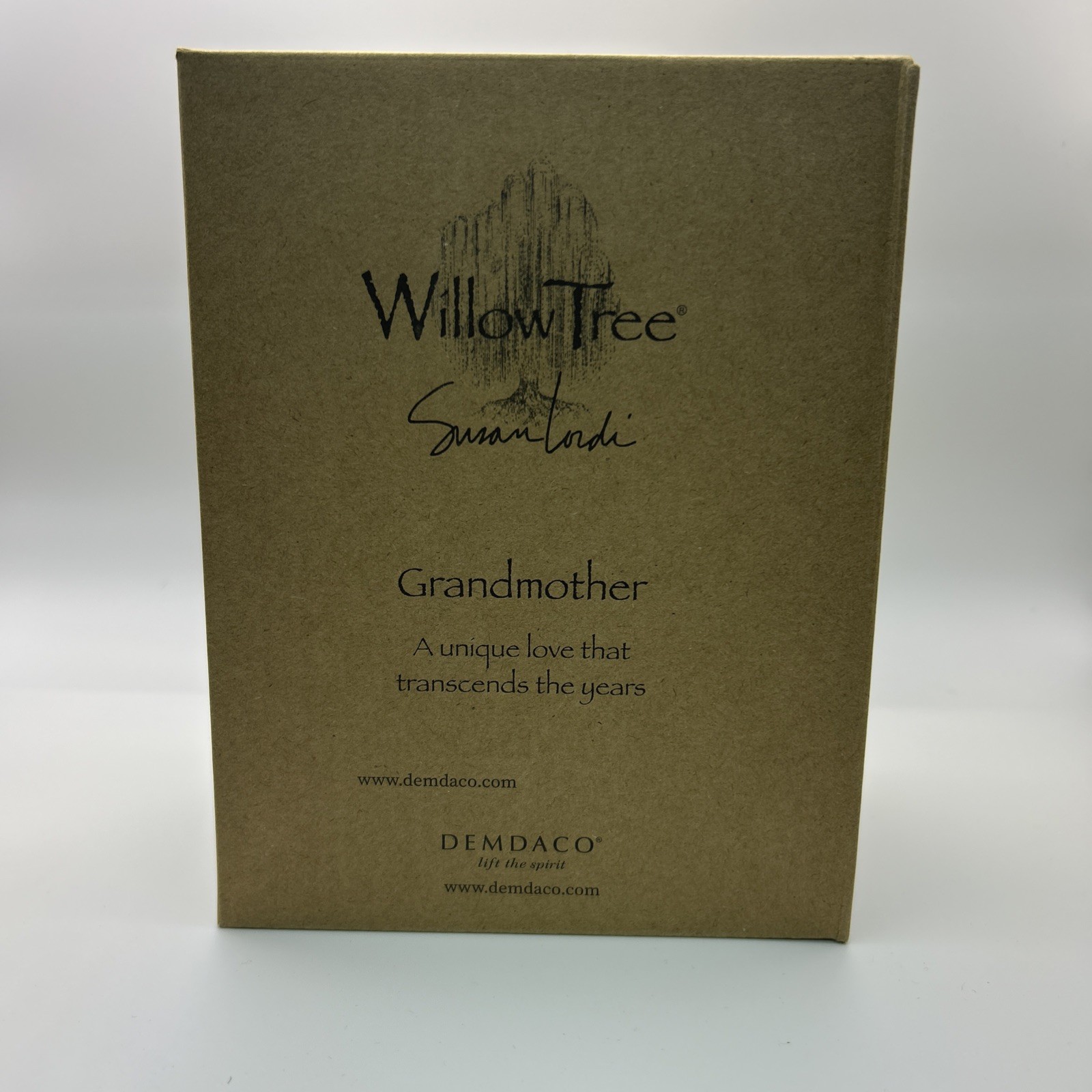 Willow Tree Grandmother 26072 New Willow Tree Grandmother 26072 New
