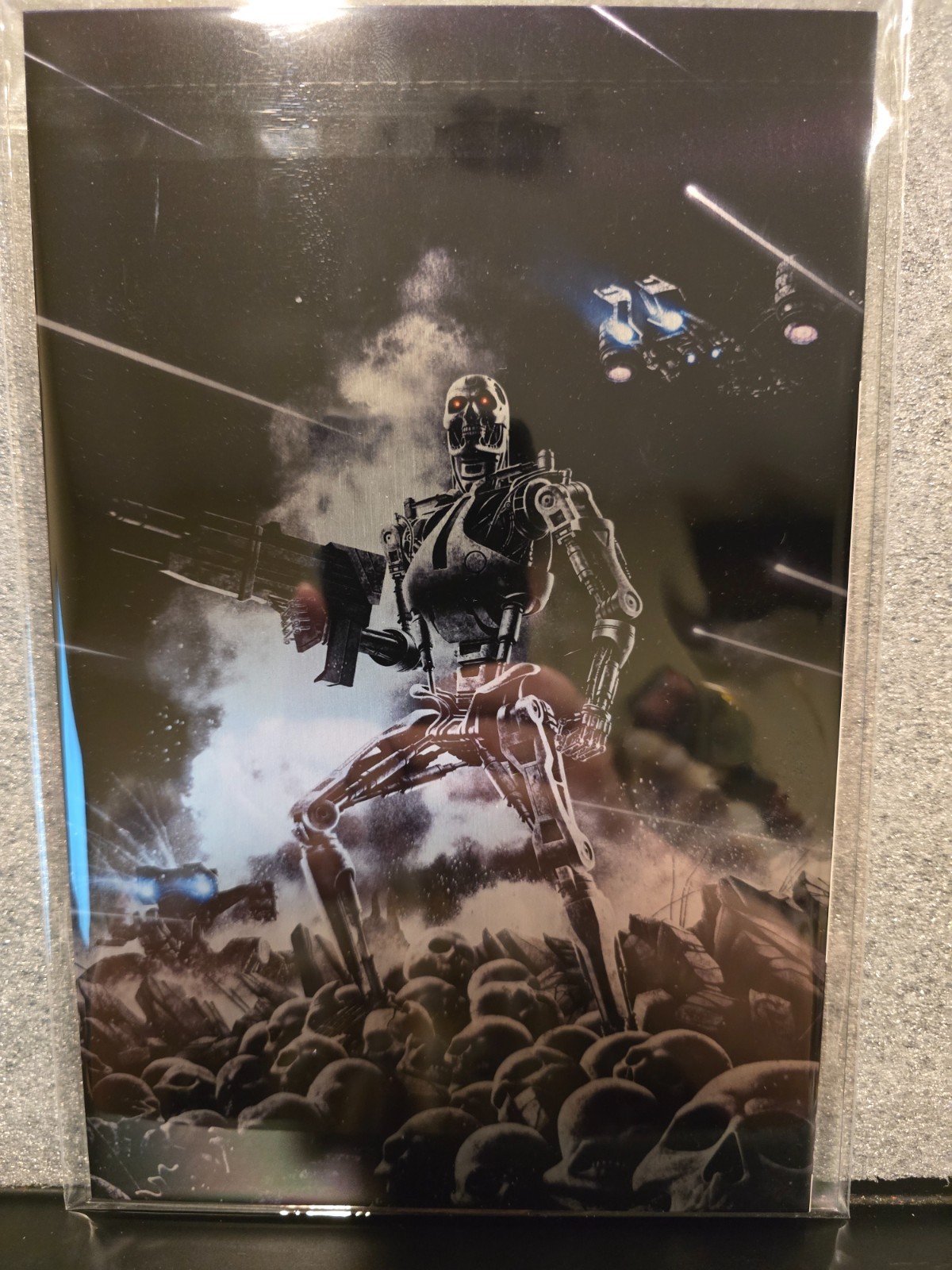 The Terminator Comic (Dynamite) Metal Cover 2024 NYCC The Terminator Comic (Dynamite) Metal Cover 2024 NYCC