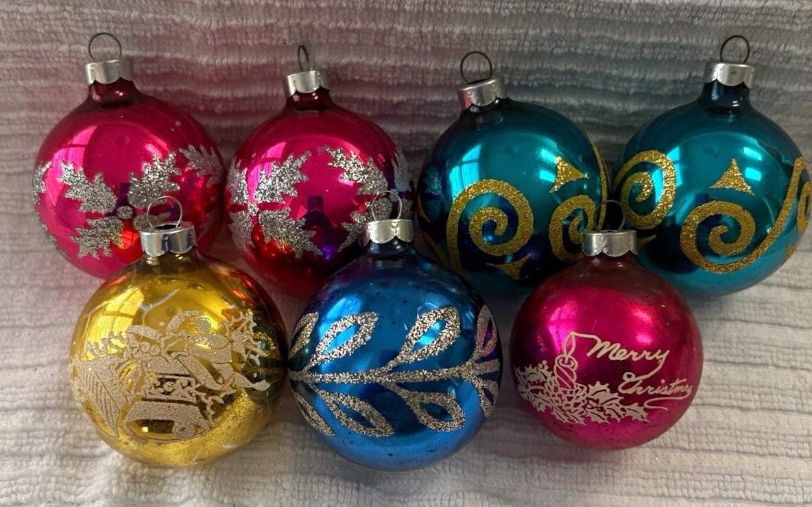 Vtg Shiny Brite/Mix lot Glass Christmas Ornaments Lot of 7 Stencil Teal Pink USA