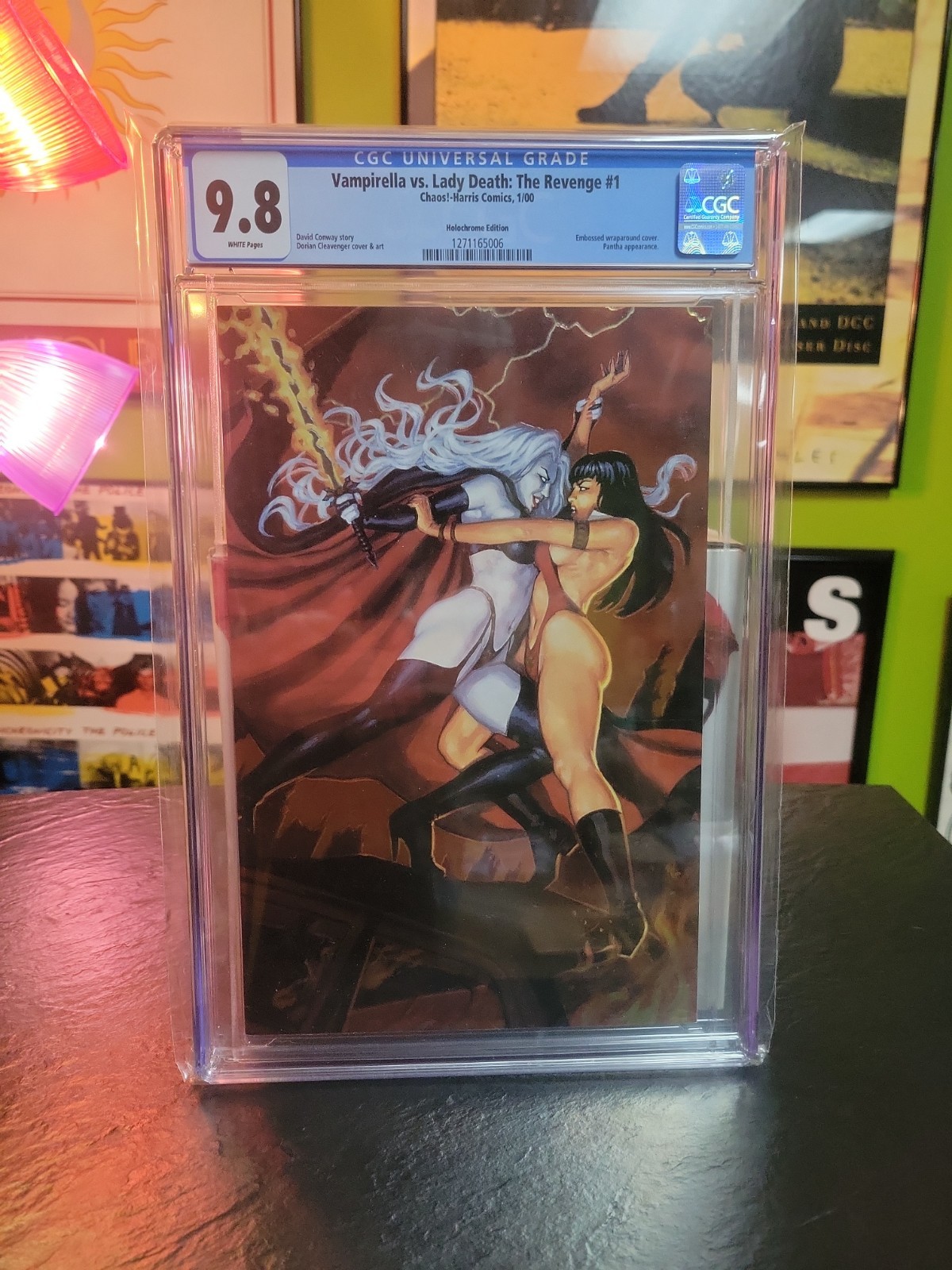 Vampirella vs. Lady Death The Revenge 1 CGC 9.8 White Pages Holochrome Variant Vampirella vs. Lady Death The Revenge 1 CGC 9.8 White Pages Holochrome Variant