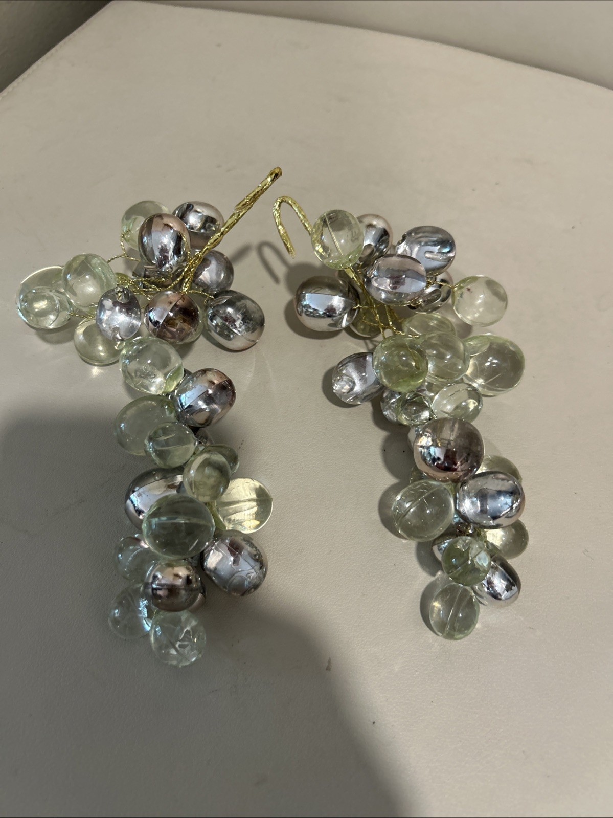 2 Vintage Acrylic Lucite Grape Clusters Clear Silver Gold Stems 7” 2 Vintage Acrylic Lucite Grape Clusters Clear Silver Gold Stems 7”