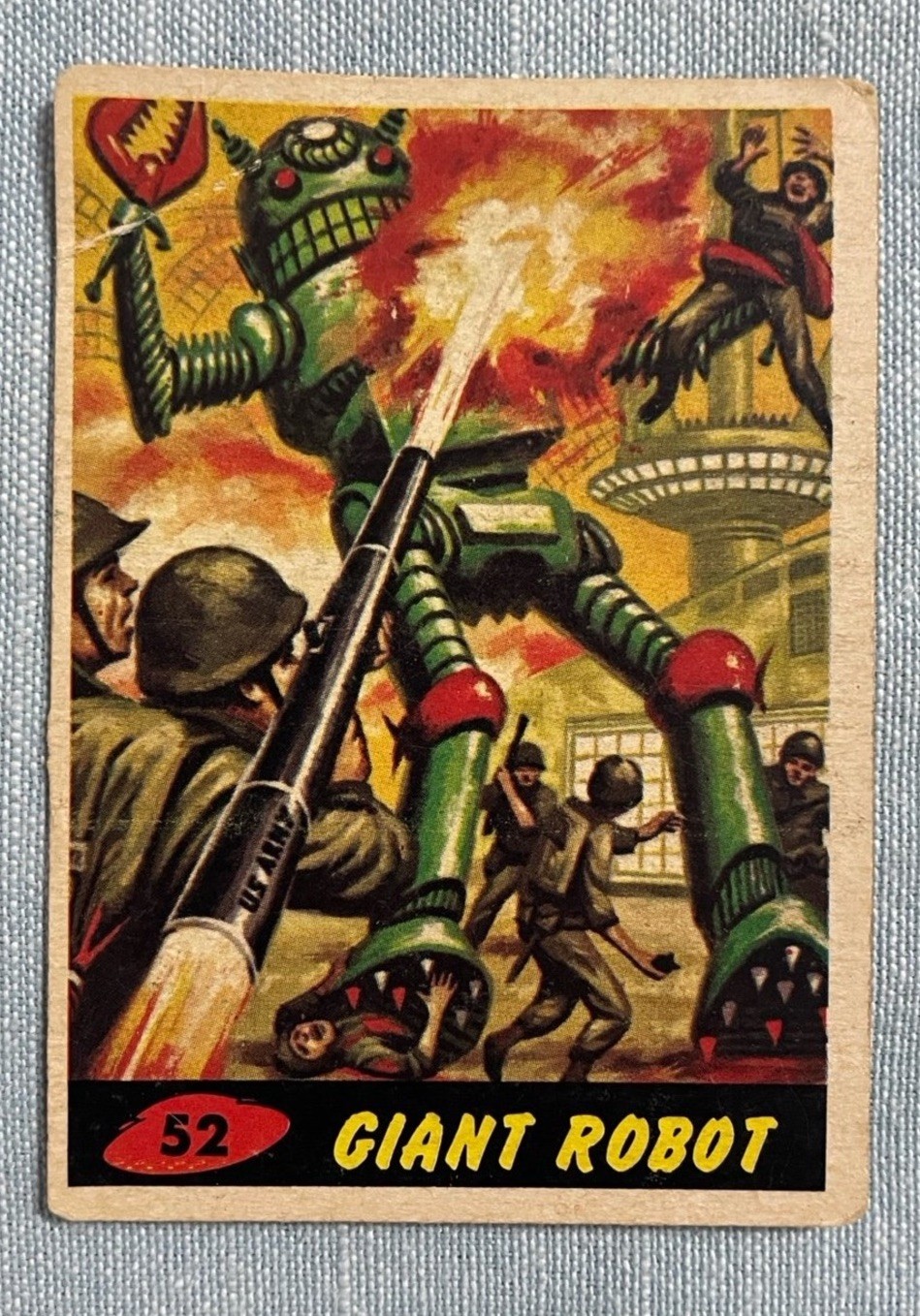 1962 Topps Bubbles Mars Attacks Giant Robot #52 1962 Topps Bubbles Mars Attacks Giant Robot #52