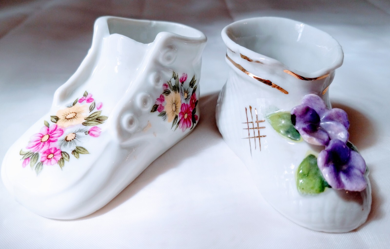 Two Vtg Porcelain Baby Shoes White with Different Floral Designs. #M. CT#2 Two Vtg Porcelain Baby Shoes White with Different Floral Designs. #M. CT#2