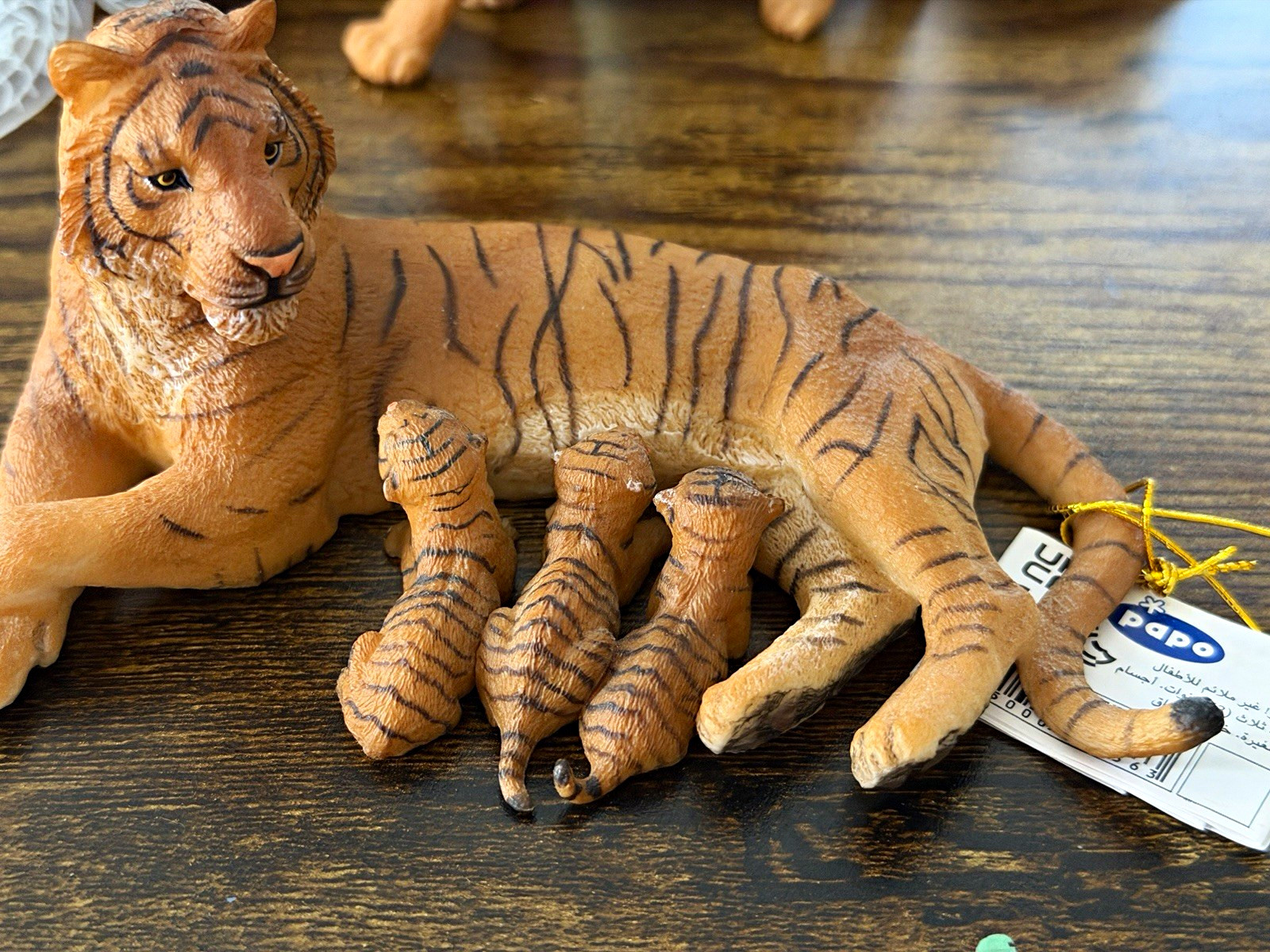 Tigress Mother With Cubs. Plastic Figurine Set, 2-Piece Family. PAPO. Realistic. Tigress Mother With Cubs. Plastic Figurine Set, 2-Piece Family. PAPO. Realistic.