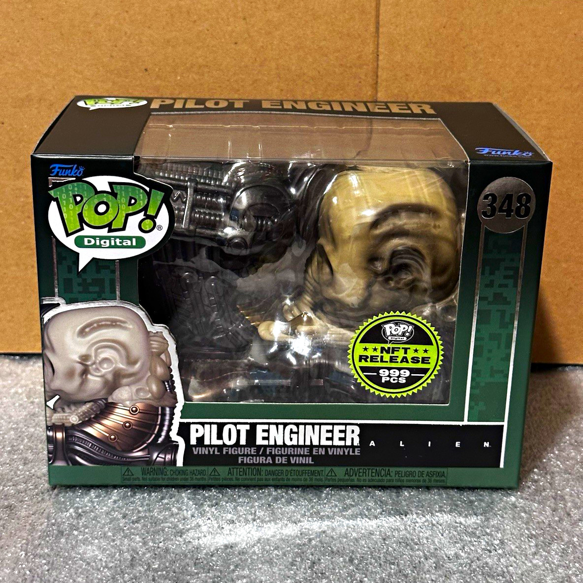 Funko Alien Pilot Engineer Pop Digital Vinyl #348 Limited 999 pcs Funko Alien Pilot Engineer Pop Digital Vinyl #348 Limited 999 pcs