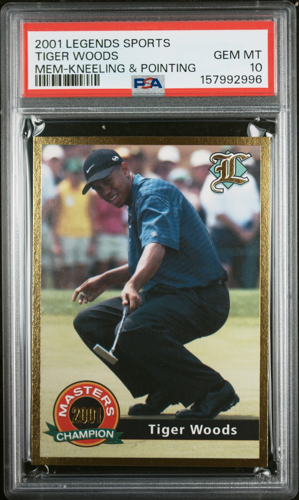 2001 LEGENDS SPORTS MEMORABILIA KNEELING & POINTING TIGER WOODS PSA 10