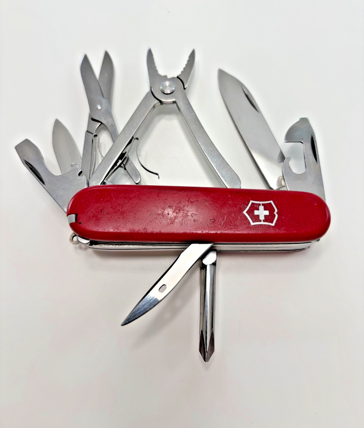 Victorinox Deluxe Tinker Swiss Army Knife 17 Functions ~ 1987-88 Rare Pre-Hook