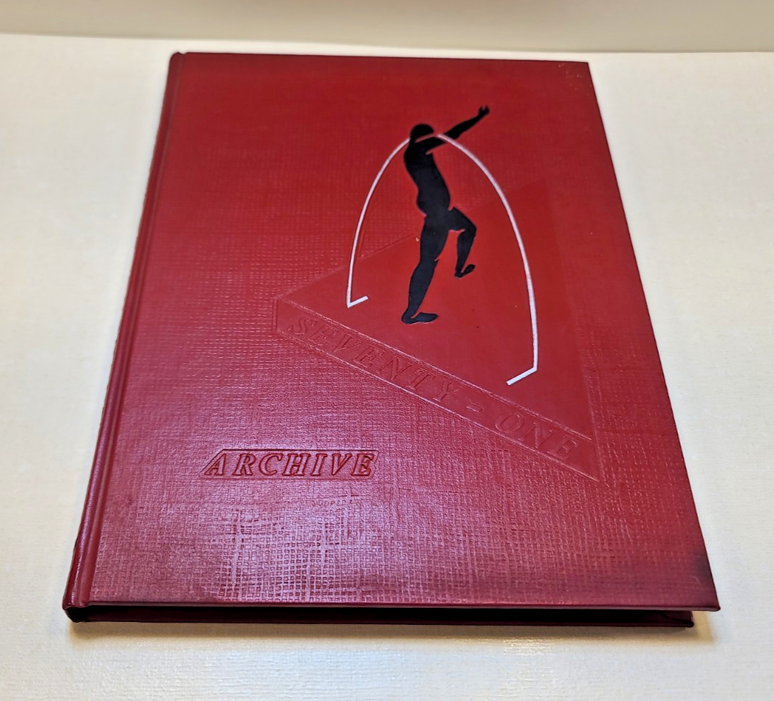 St Louis University Archive 1971 Yearbook, St. Louis Missouri