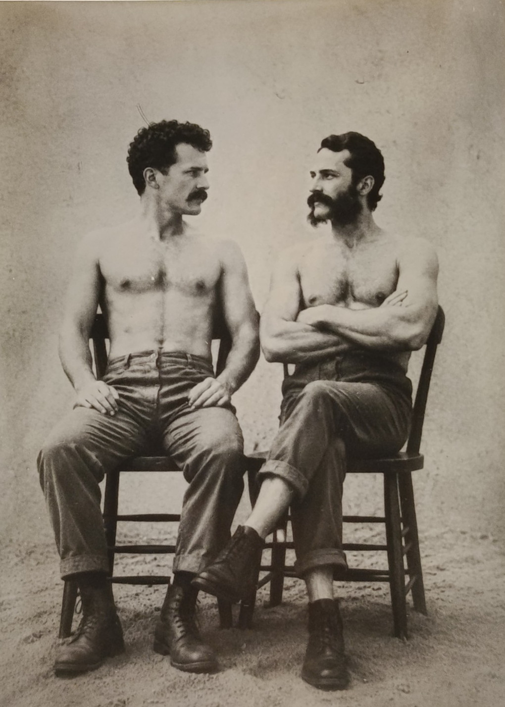 16*PHOTOS - Gays - Men - Vintage photographs of attractive athletes.1920-80s. 16*PHOTOS - Gays - Men - Vintage photographs of attractive athletes.1920-80s.