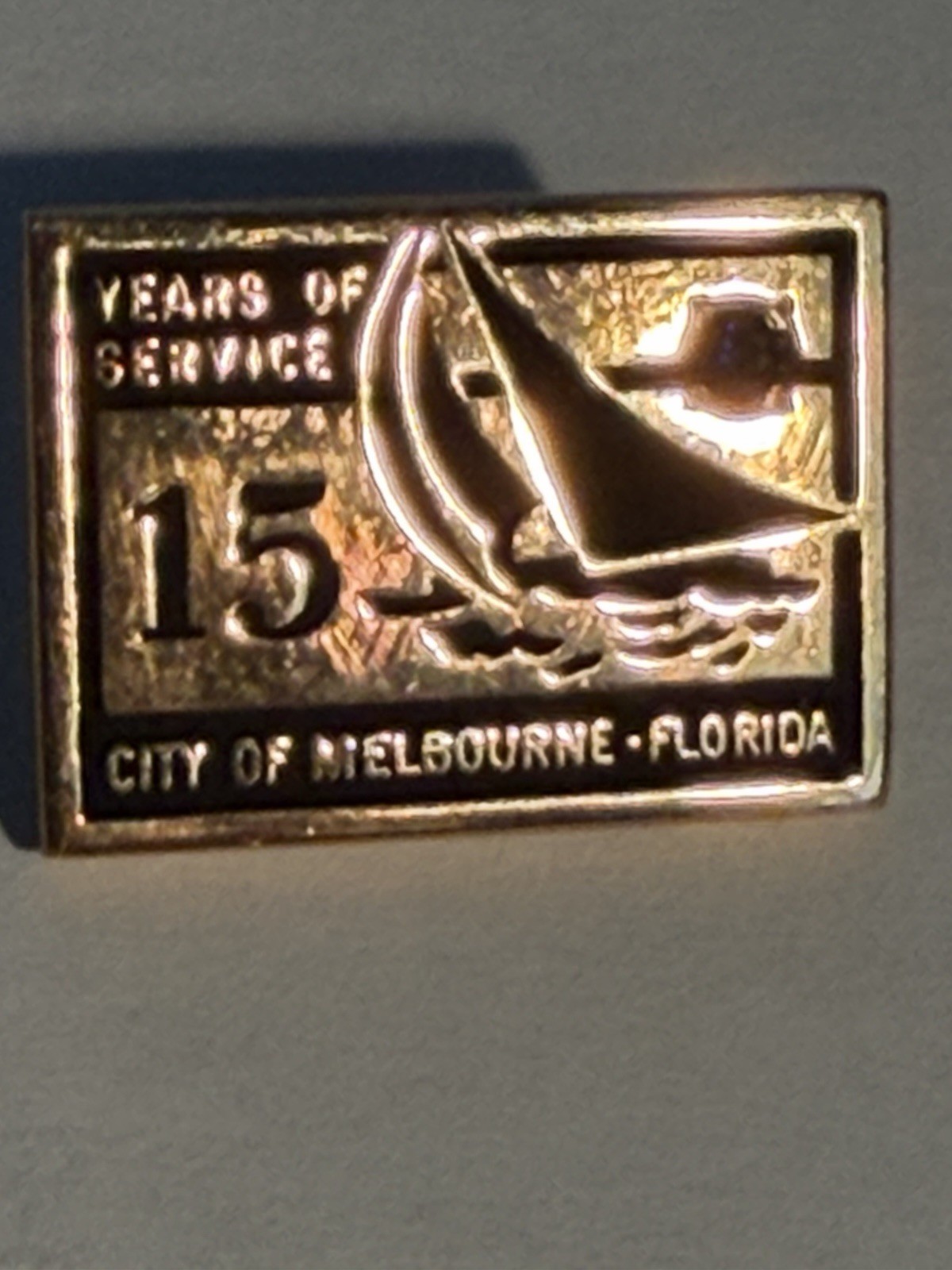 Vintage Melbourne Florida 10K gold 15 Yr Employee Pin 3.3 Grams