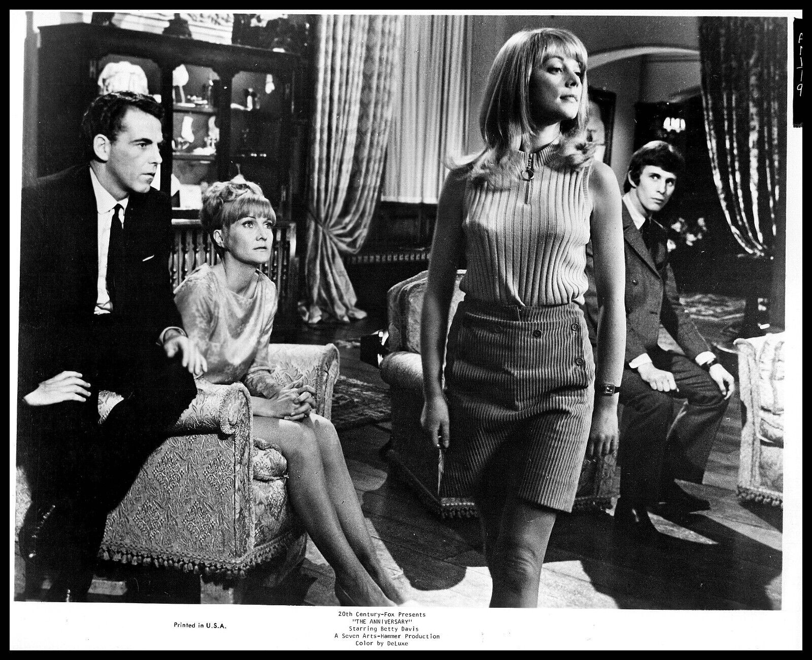 Christian Roberts + Elaine Taylor in The Anniversary (1968) ORIGINAL PHOTO M 157