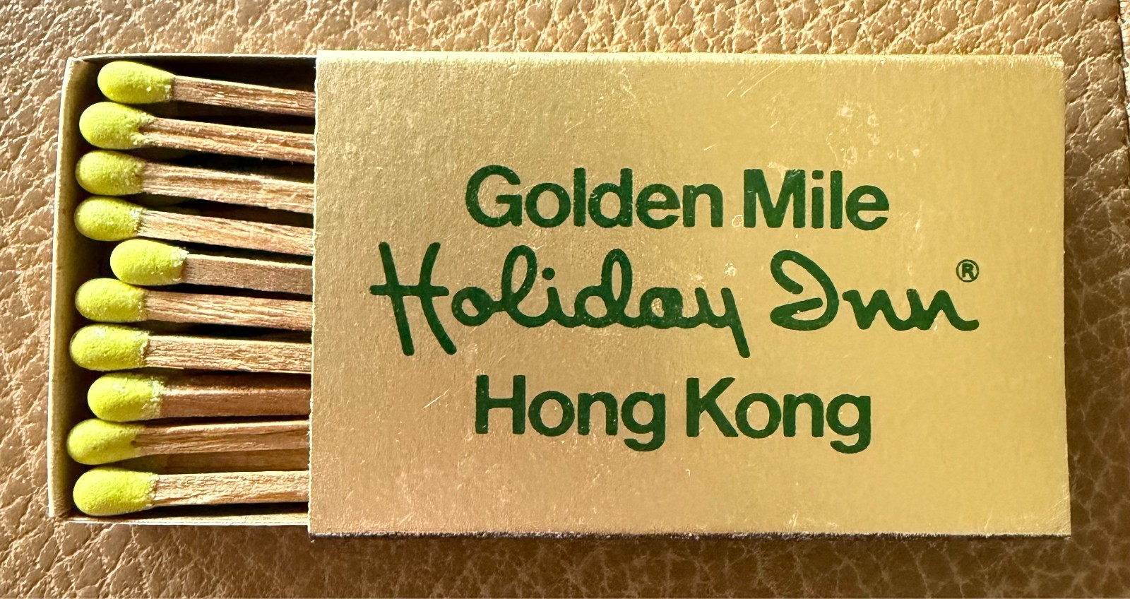 Vintage Holiday Inn Golden Mile Hong Kong Matchbox Dragon Kowloon 1970s