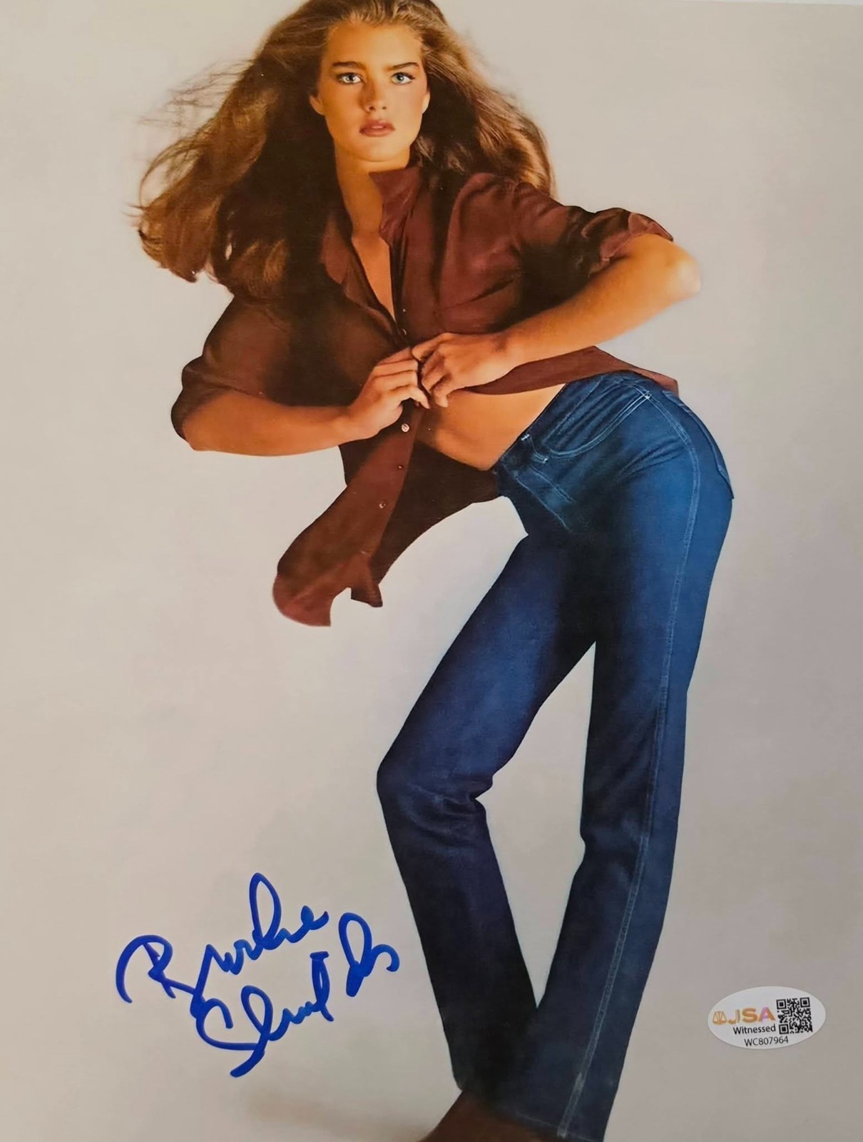 Brooke Shields Authentic Signed In-Person 8x10 Color Photo with JSA COA