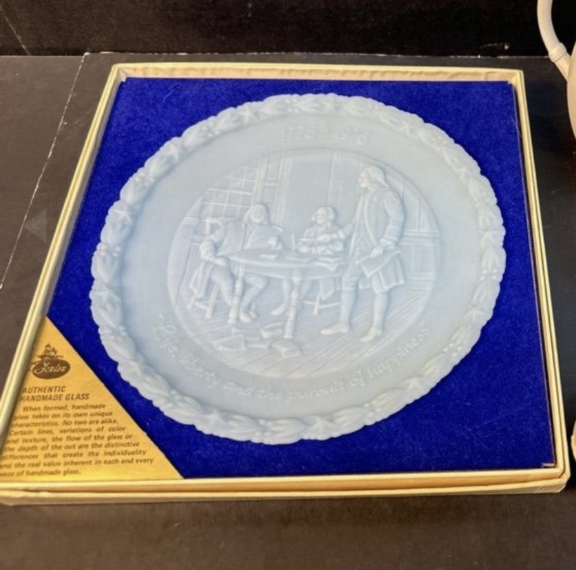 Fenton USA Bicentennial Plate Life Liberty Pursuit of Happiness w/ Box