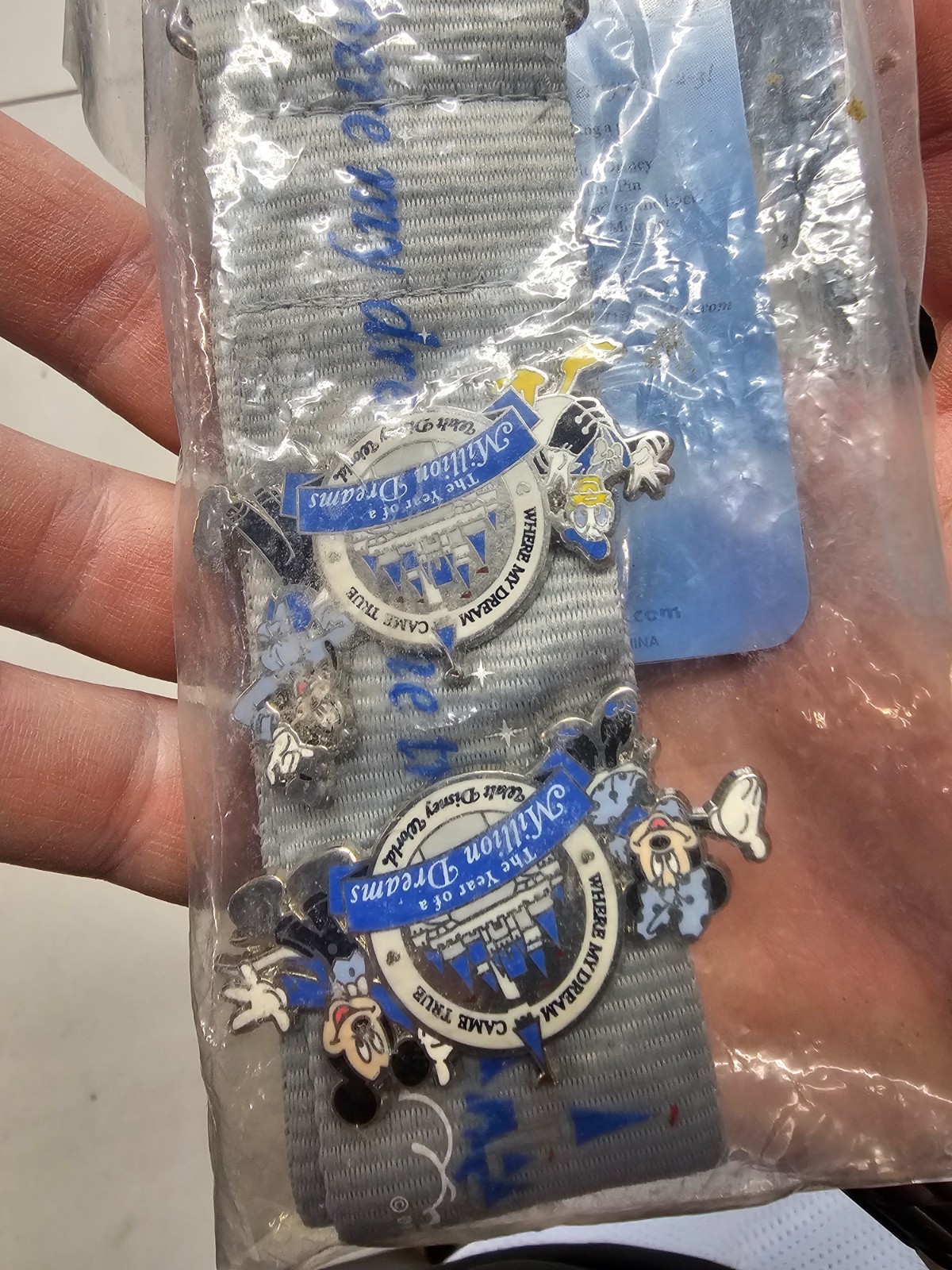 Walt Disney World Lanyard with Pins Brand New (The Year of a Million Dreams) Walt Disney World Lanyard with Pins Brand New (The Year of a Million Dreams)