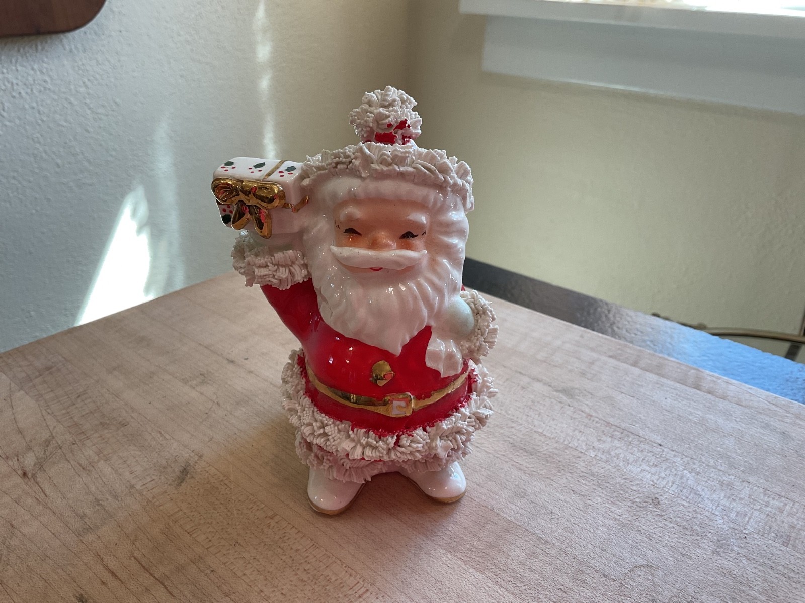Vintage Inarco Spaghetti Trim Santa Planter Iridescent Bag Vintage Inarco Spaghetti Trim Santa Planter Iridescent Bag