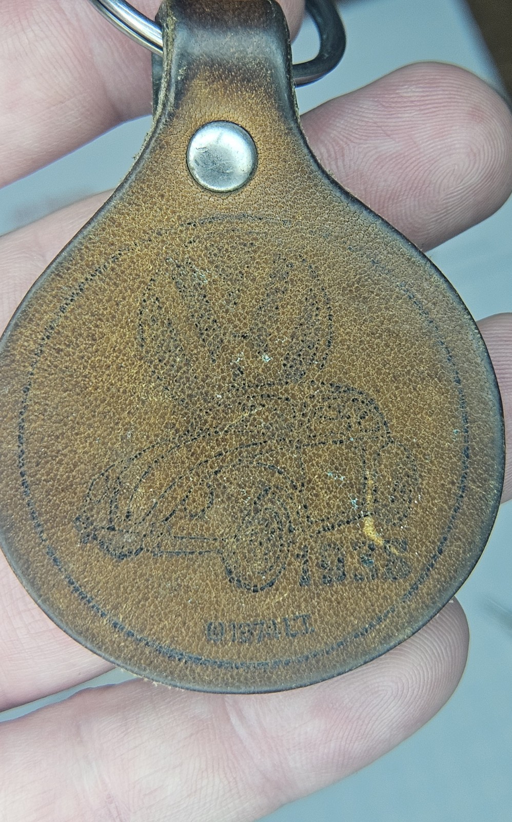 Commemorative Vintage Leather Keychain Embossed 1938 Volkswagen Beetle ©1974LT Commemorative Vintage Leather Keychain Embossed 1938 Volkswagen Beetle ©1974LT