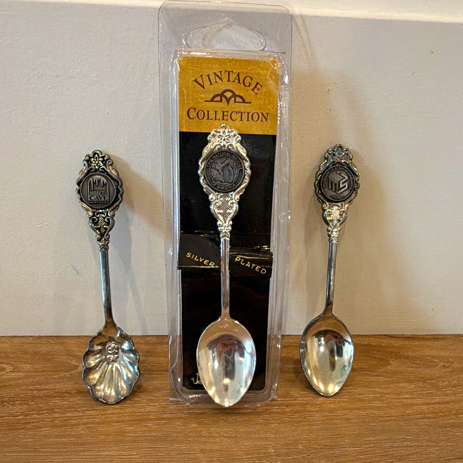 Vintage Collection Lot of 3 Silver Plated Souvenir Spoons, America Theme Vintage Collection Lot of 3 Silver Plated Souvenir Spoons, America Theme