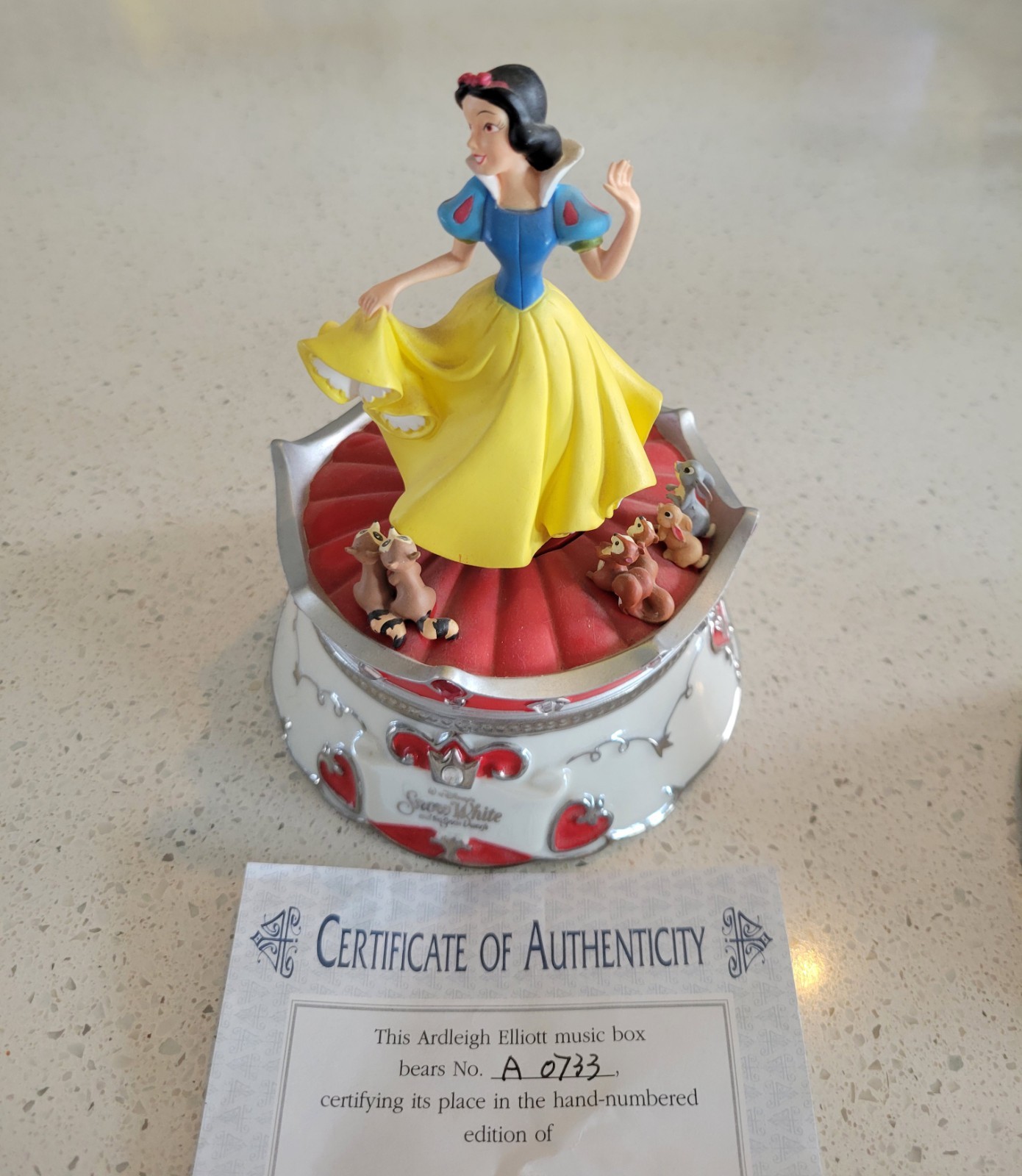 Disney Ardleigh Elliott - Snow White - Music Box Dreams Come True With COA Disney Ardleigh Elliott - Snow White - Music Box Dreams Come True With COA