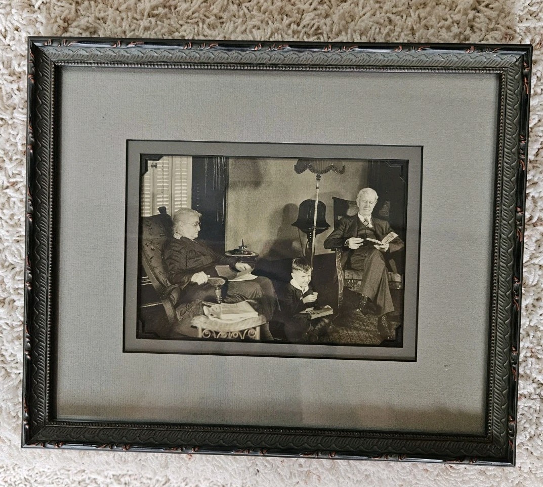 Antique Photograph Frame People Daily Life Photo Radio Americana Antique Photograph Frame People Daily Life Photo Radio Americana