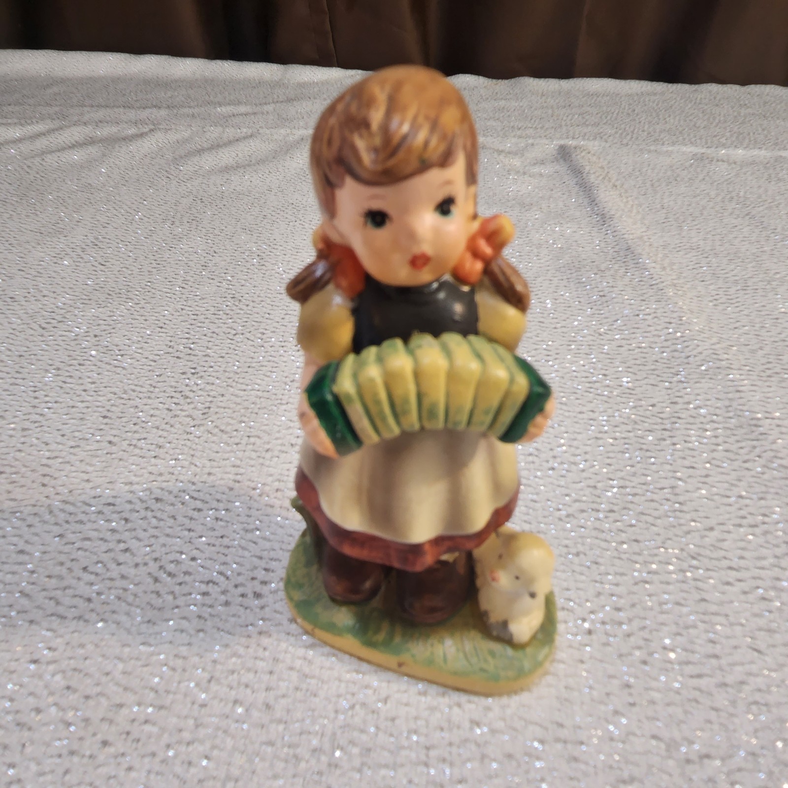 Vintage ceramic girl playing acordian music Figurine Sri Lanka farm girl Vintage ceramic girl playing acordian music Figurine Sri Lanka farm girl